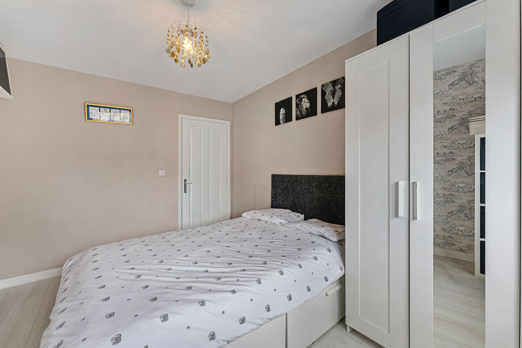 Shackleton Avenue, Widnes, WA8