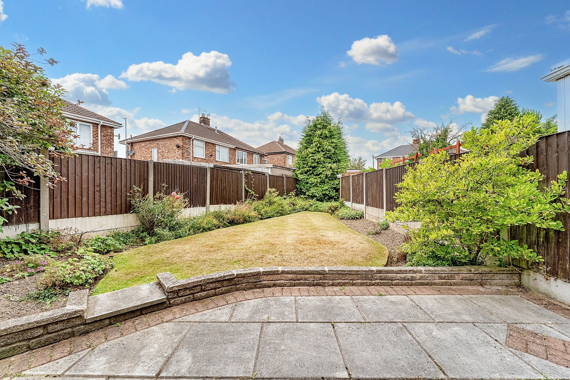 Fieldway, Widnes, WA8