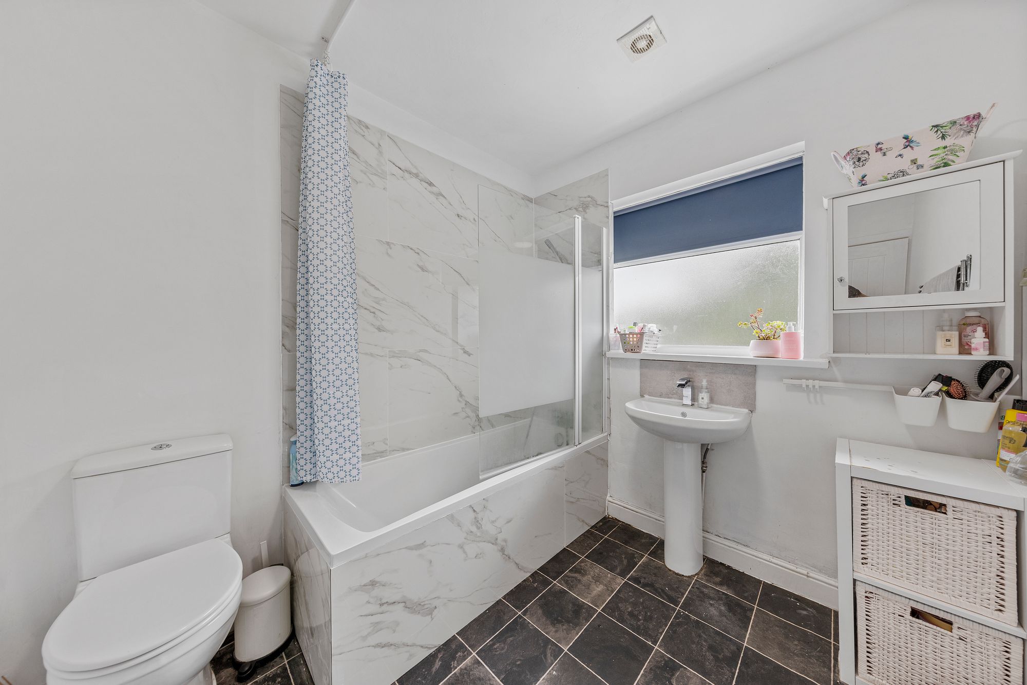 Cliftonville Road, Woolston, WA1