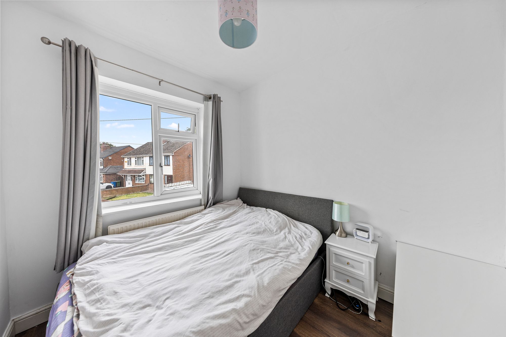 Cliftonville Road, Woolston, WA1