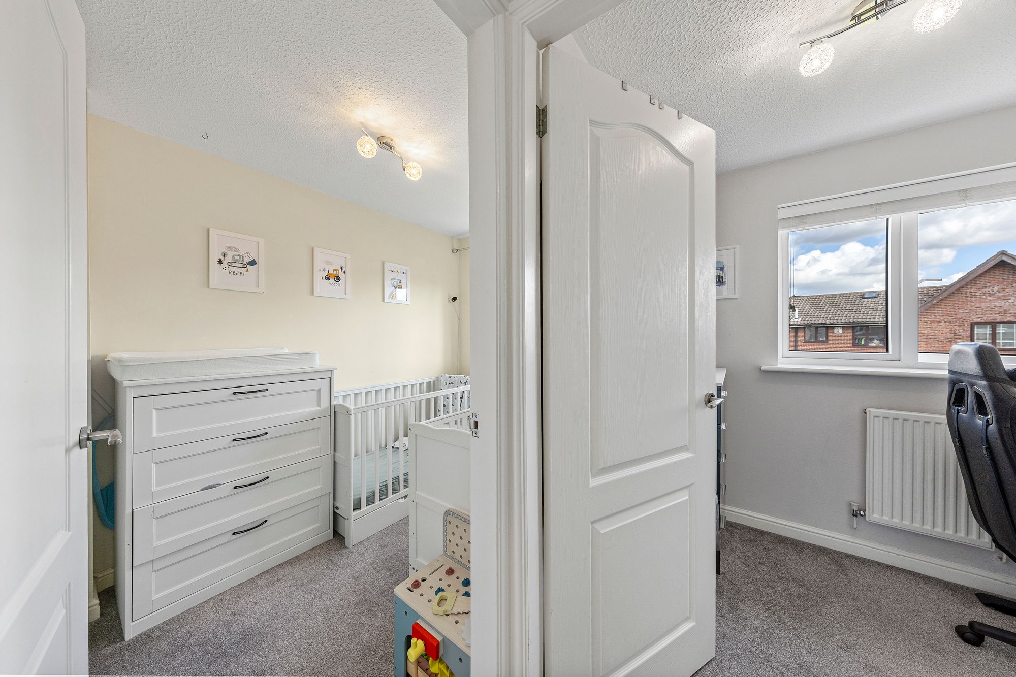 Fieldfare Close, Warrington