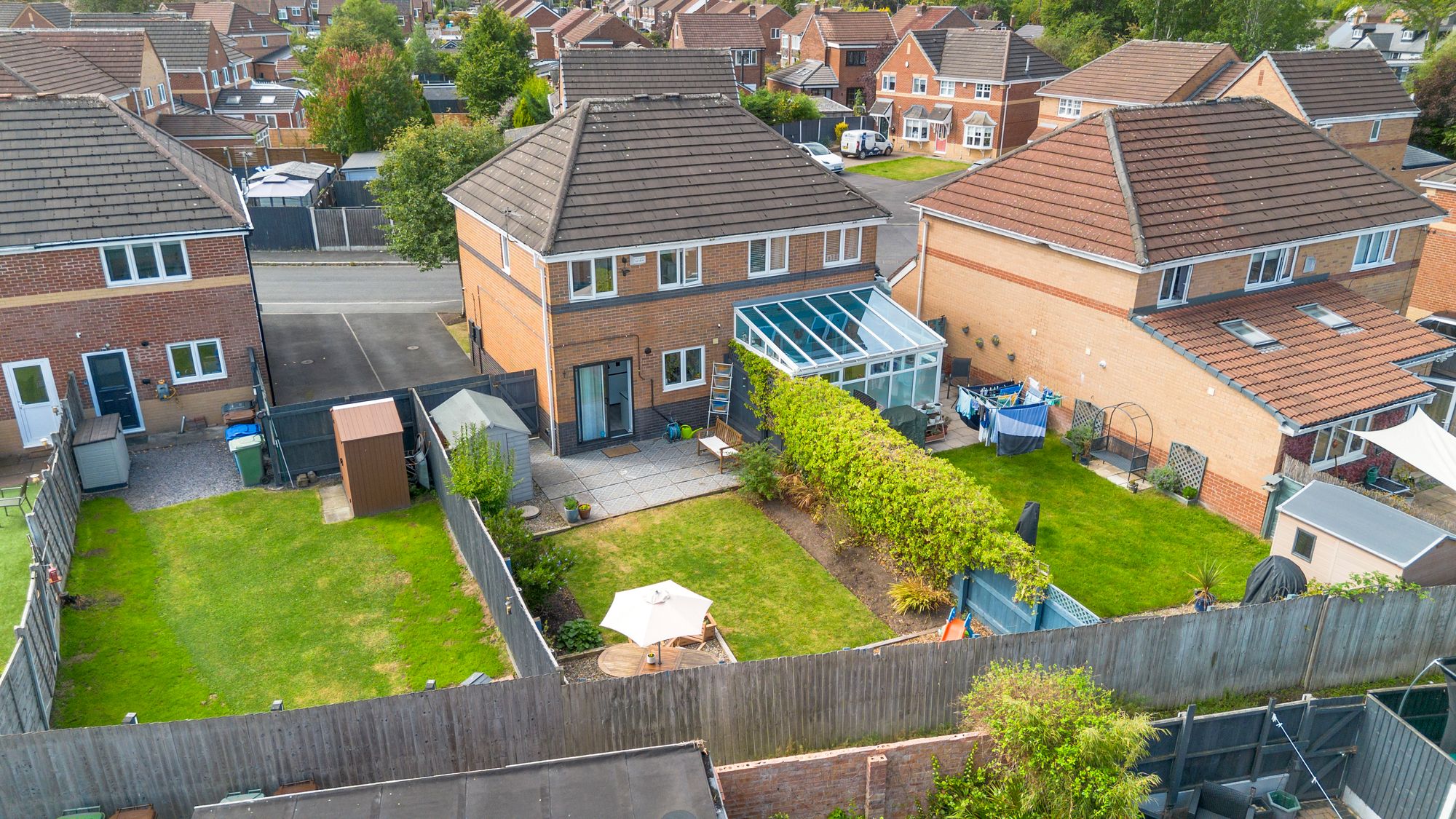 Fieldfare Close, Warrington