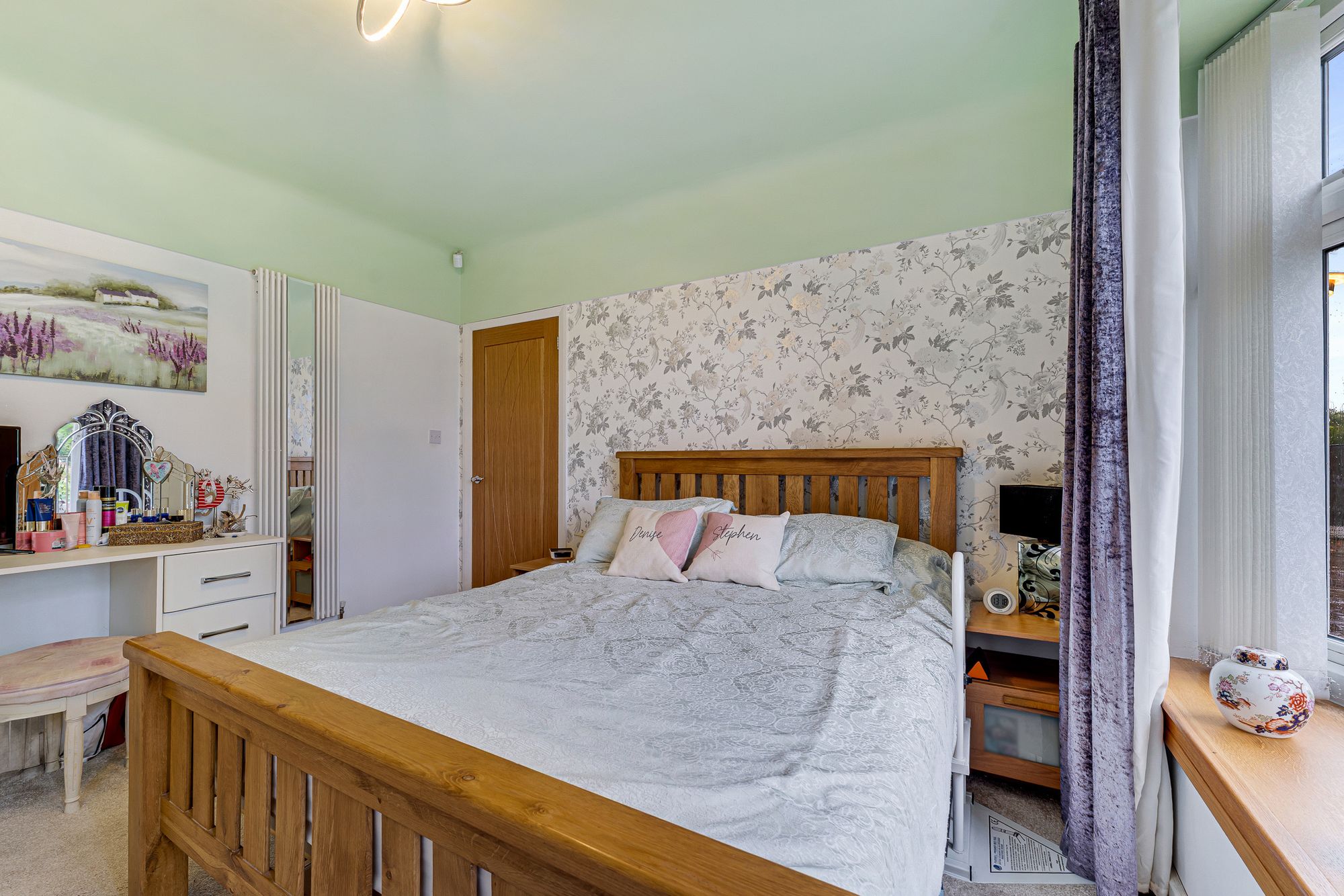 Lunts Heath Road, Widnes, WA8