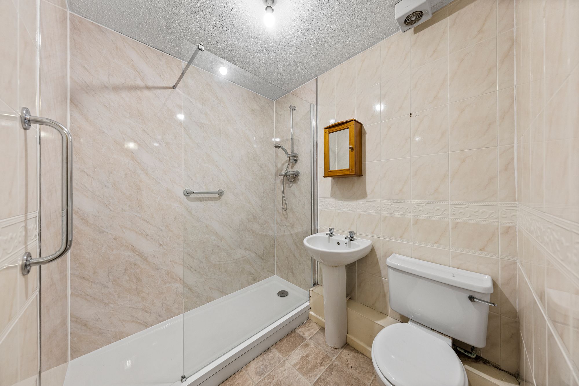 Finsbury Close, Warrington