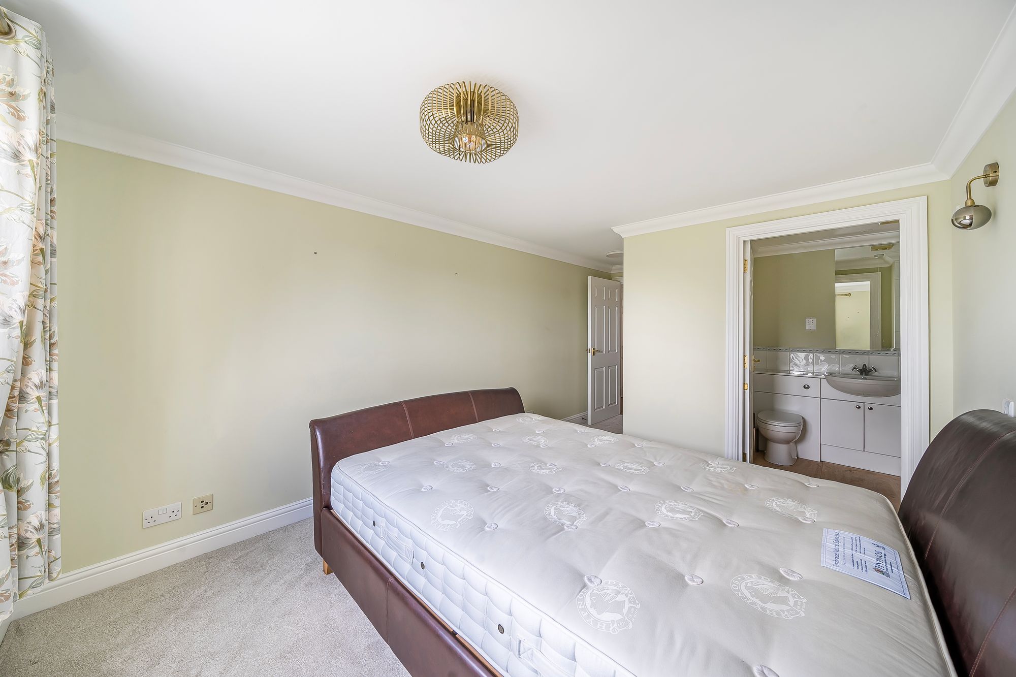 Trinity Close, Parkview, TN2