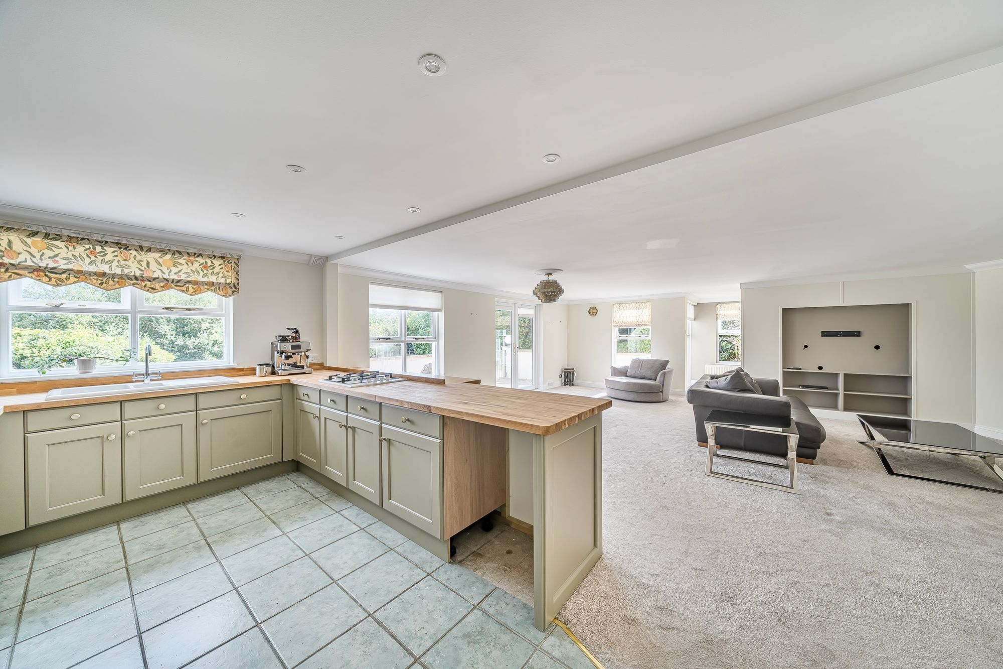 Trinity Close, Parkview, TN2