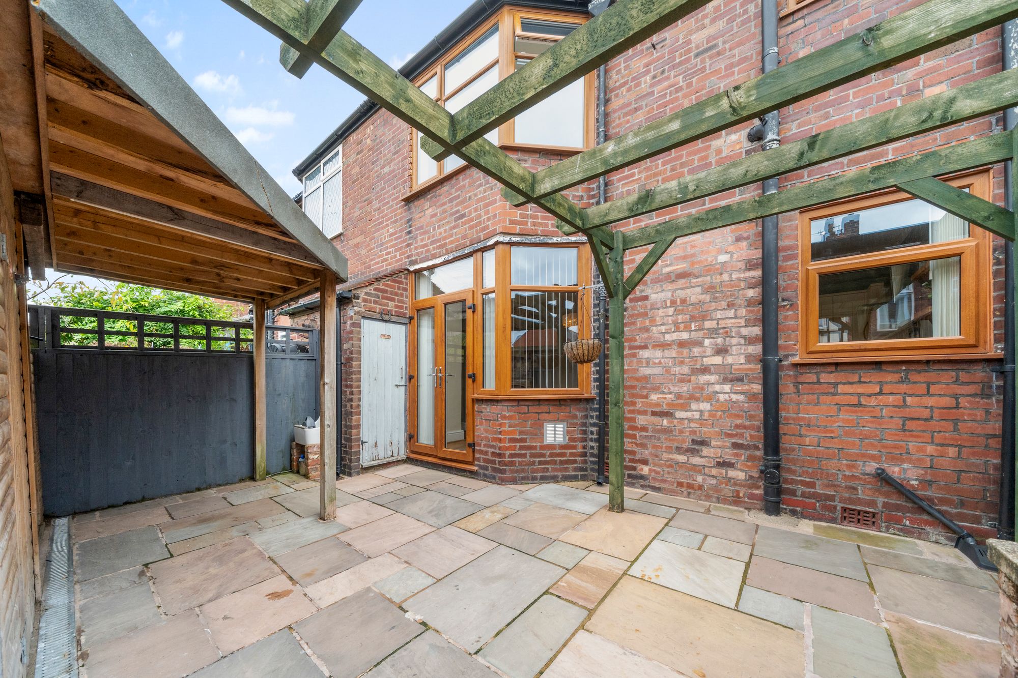 Hope Street, Leigh, WN7