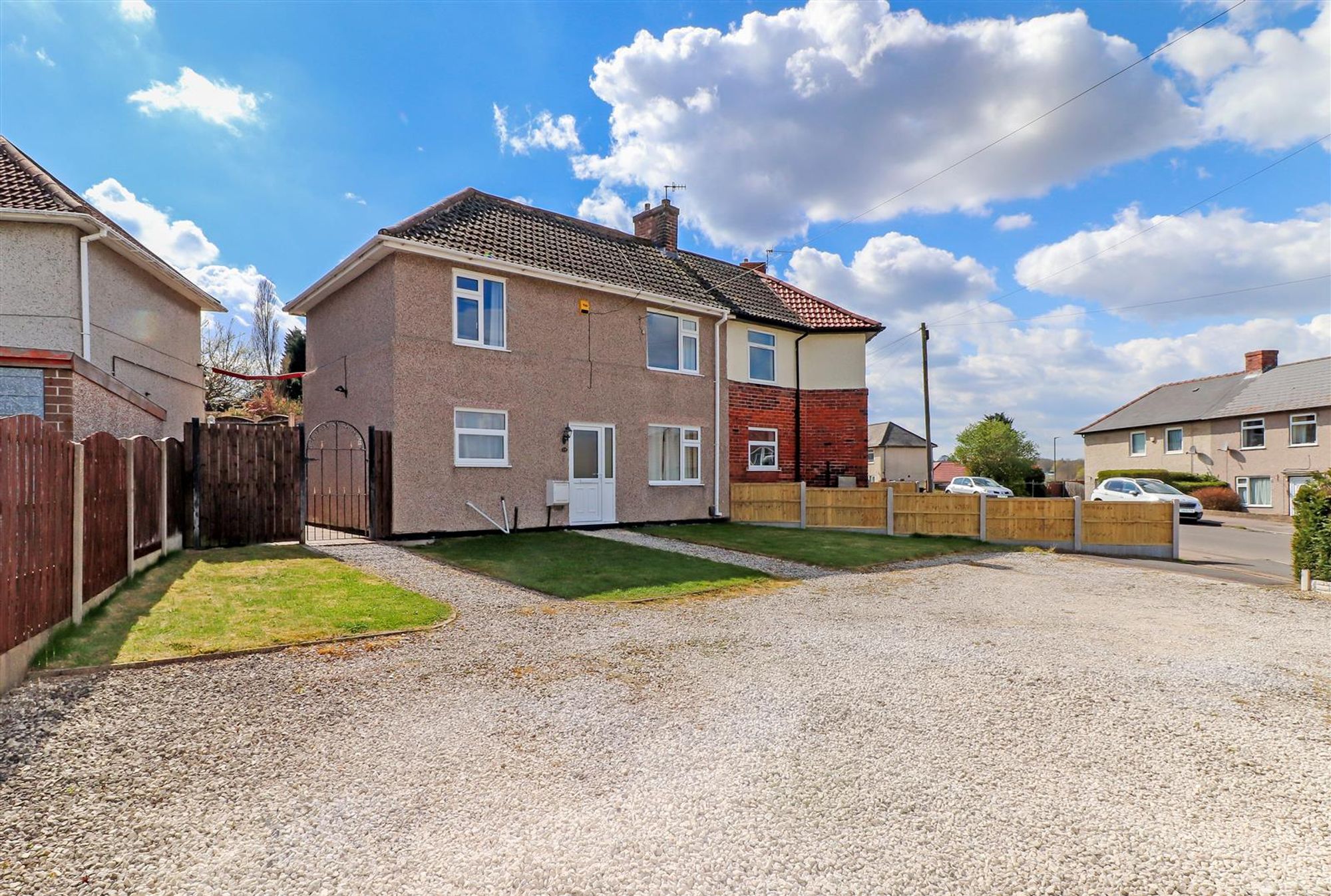 Sycamore Road, Hollingwood, S43