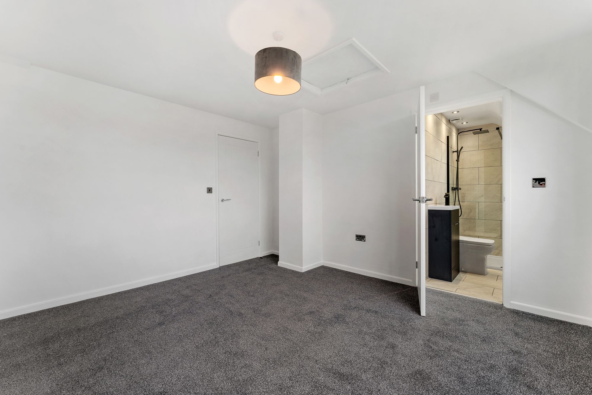 Girvan Crescent, Wigan