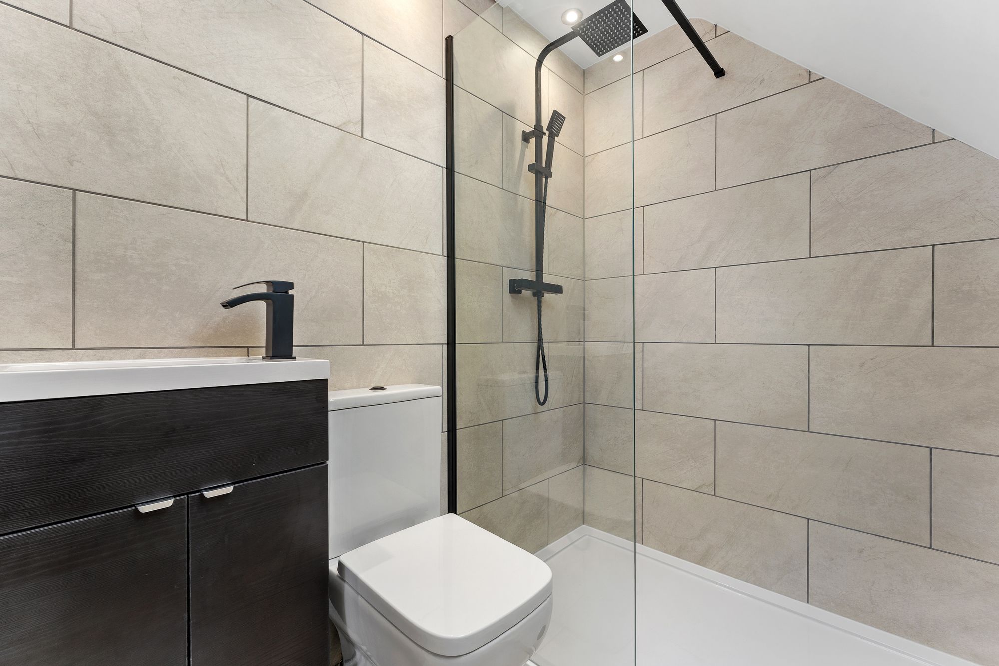 Girvan Crescent, Wigan