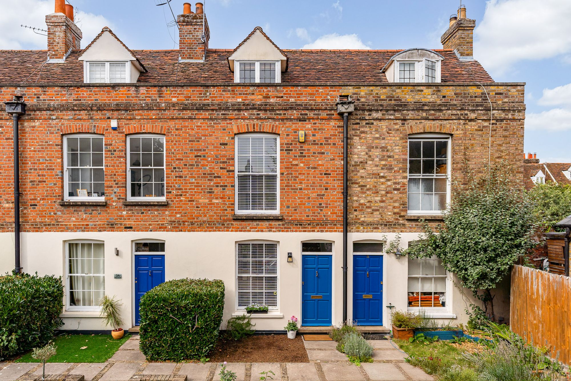 New Road, Ware, SG12