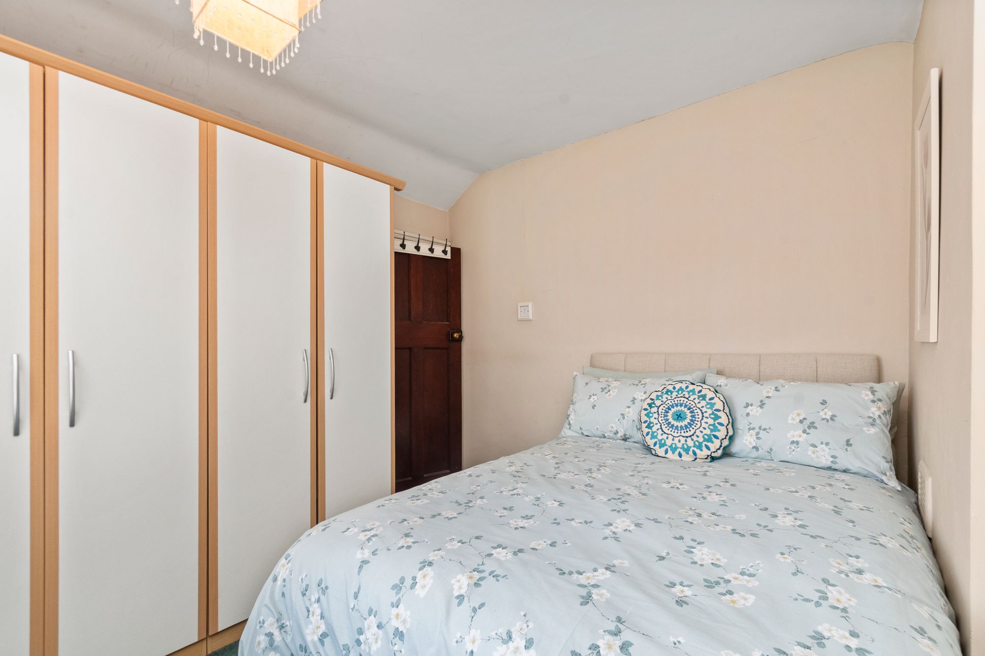 Elephant Lane, St. Helens