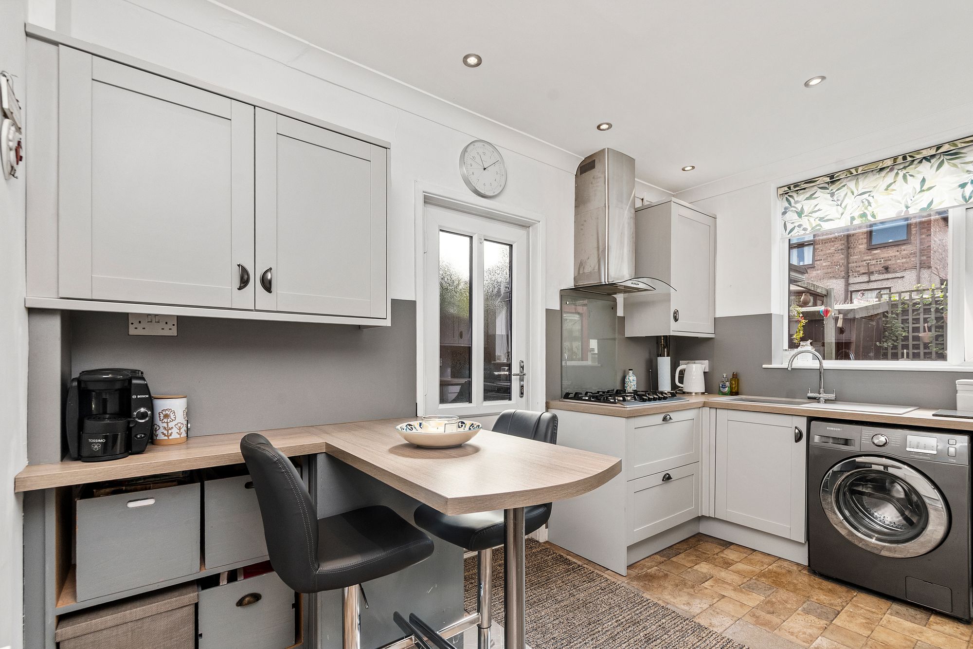 Elephant Lane, St. Helens