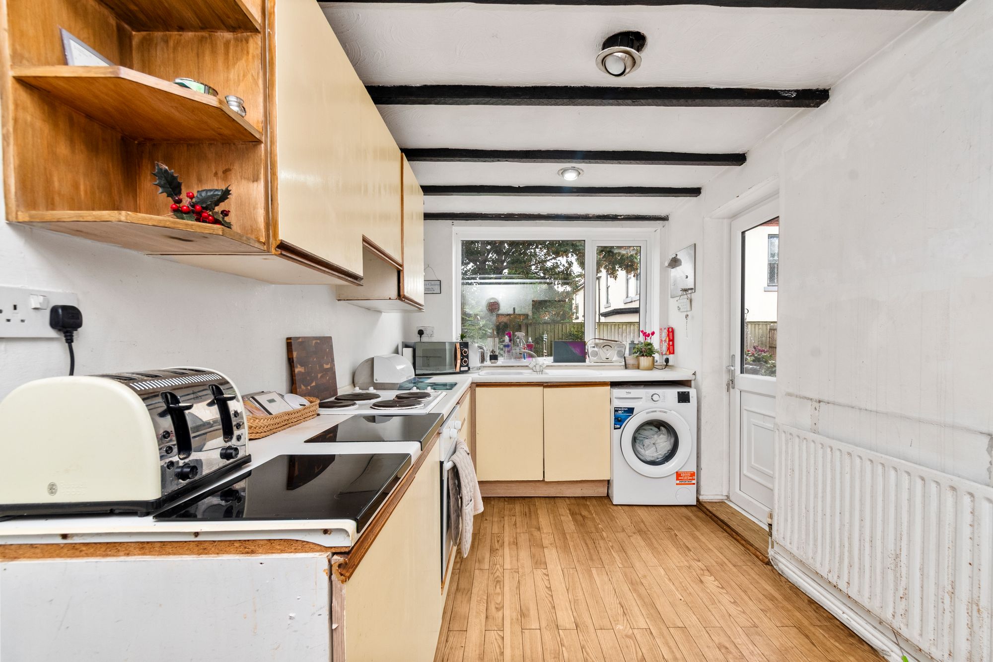 Delafield Close, Fearnhead, WA2