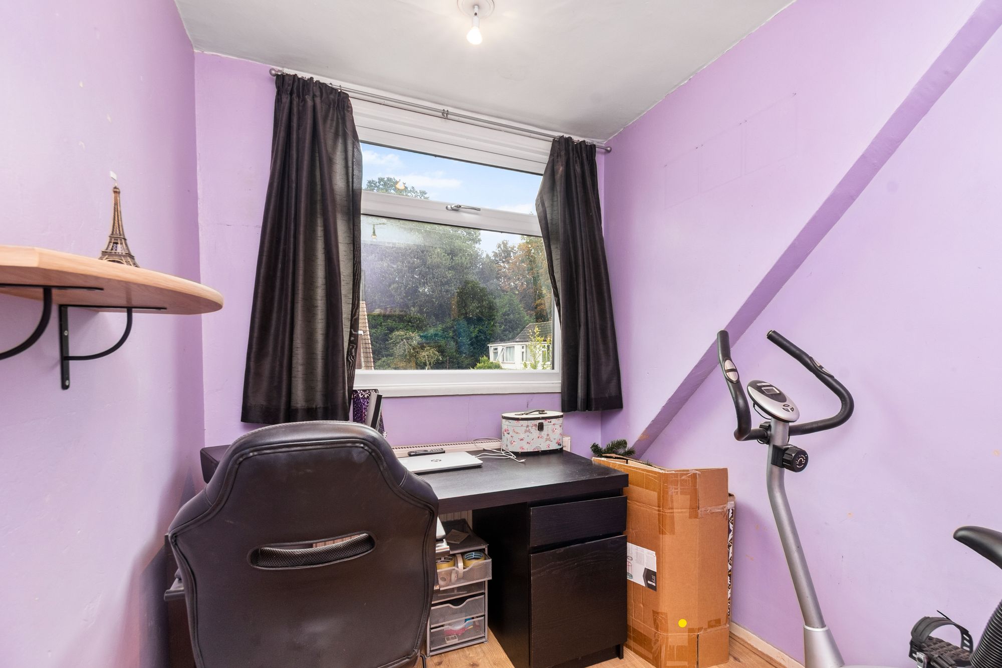 Delafield Close, Fearnhead, WA2