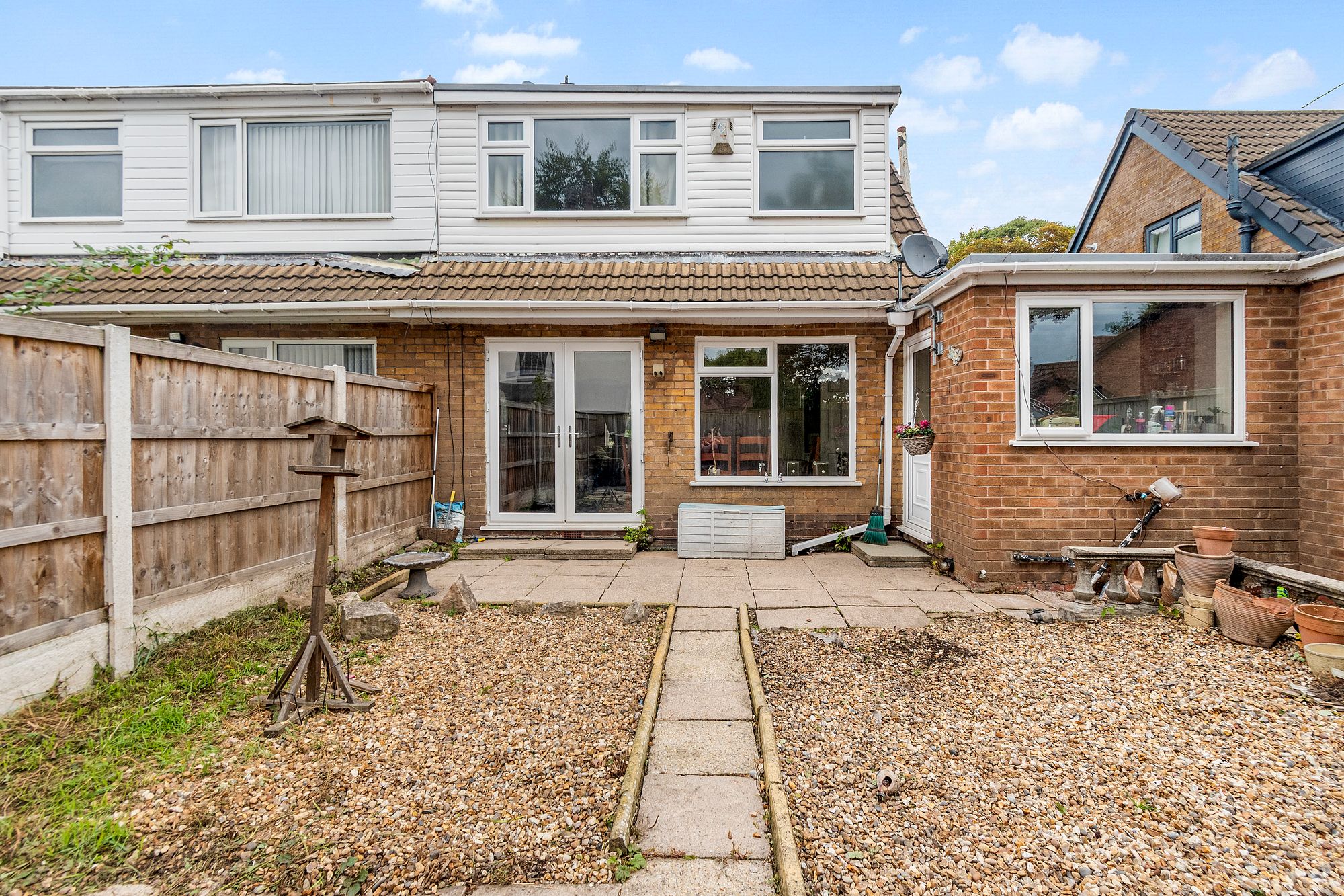 Delafield Close, Fearnhead, WA2