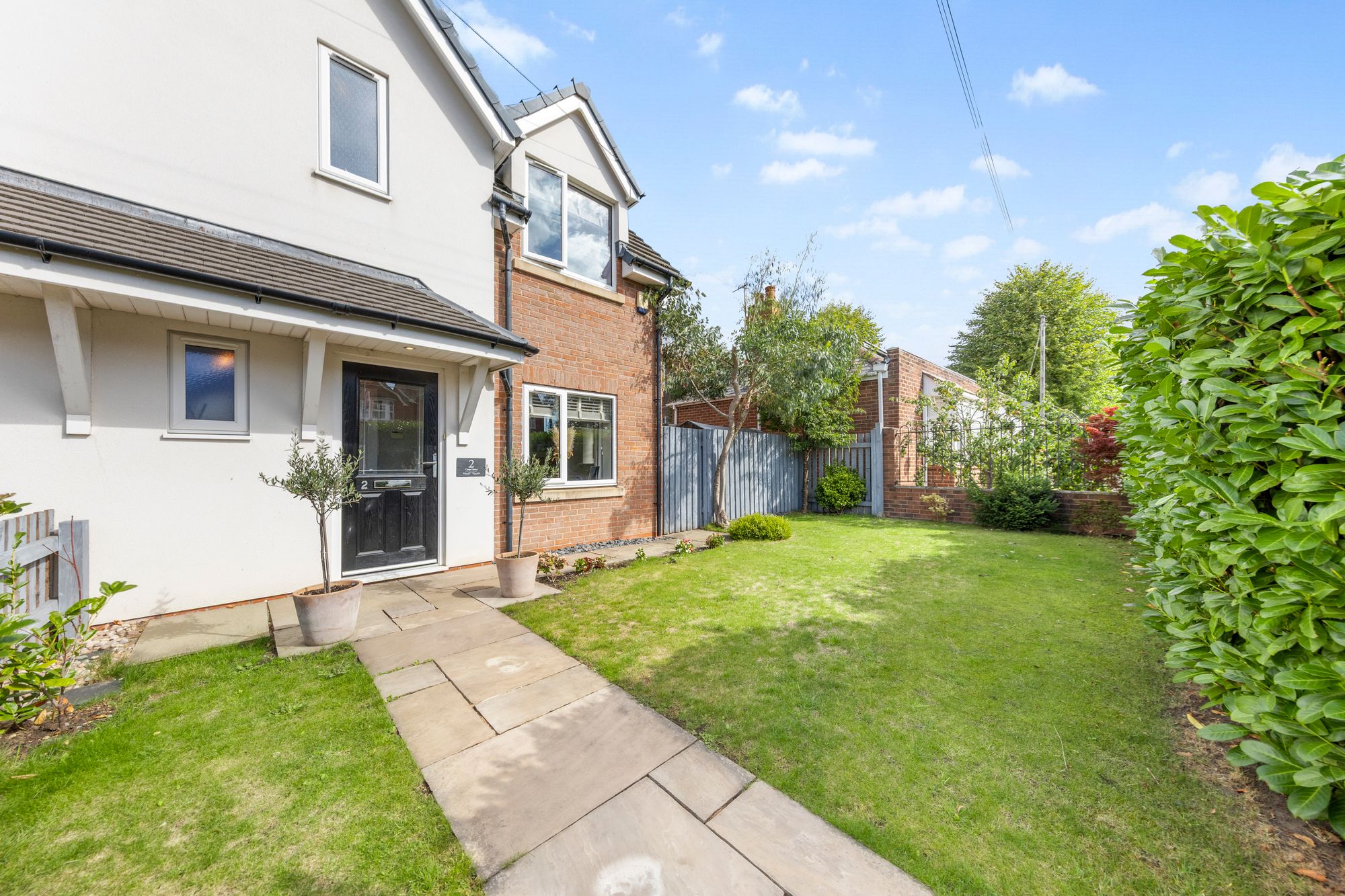 Liverpool Road, Great Sankey, WA5