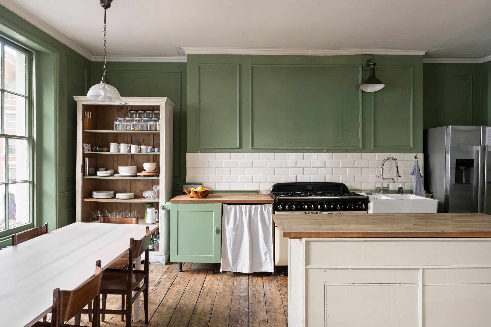 SOH House For Sale High Holborn Kitchen Dining 3