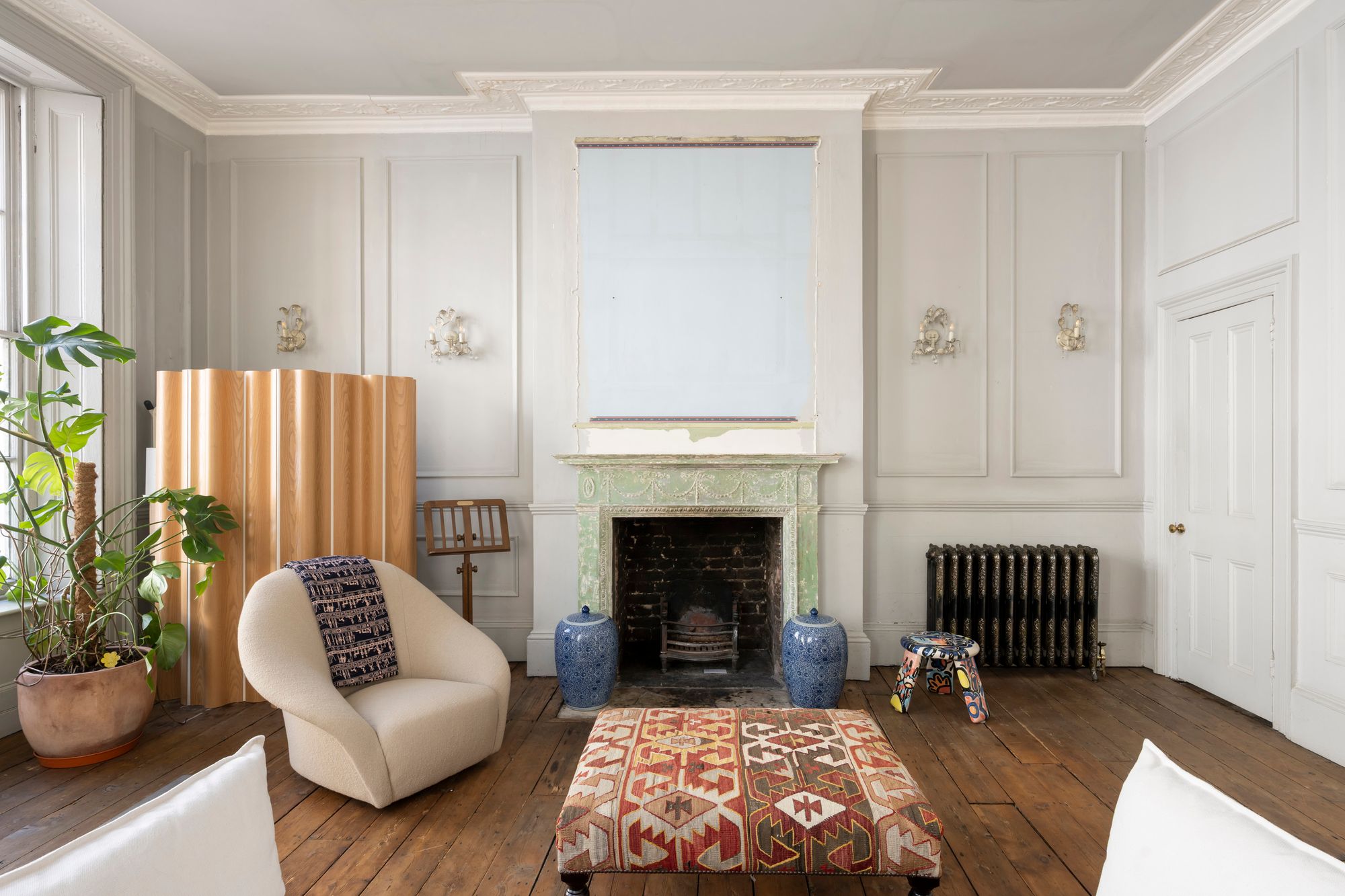 High Holborn, Holborn, WC1V