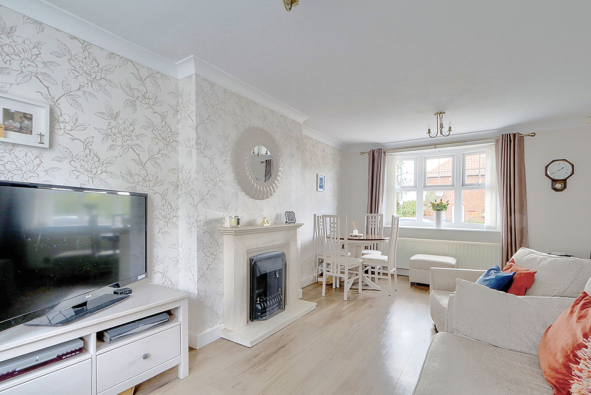 _MG_5643_4_5_Enhancer