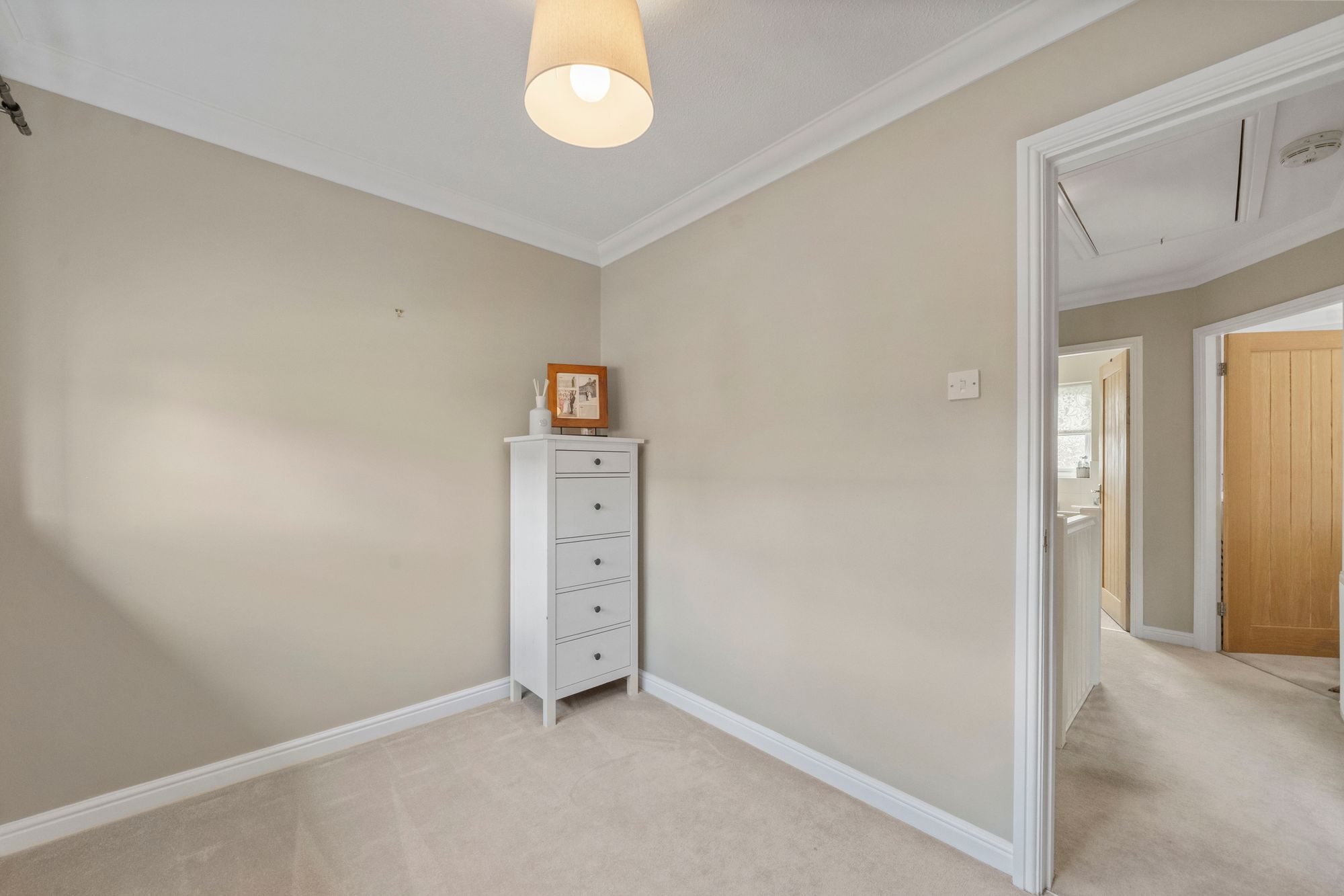 Chinnor Close, Leigh