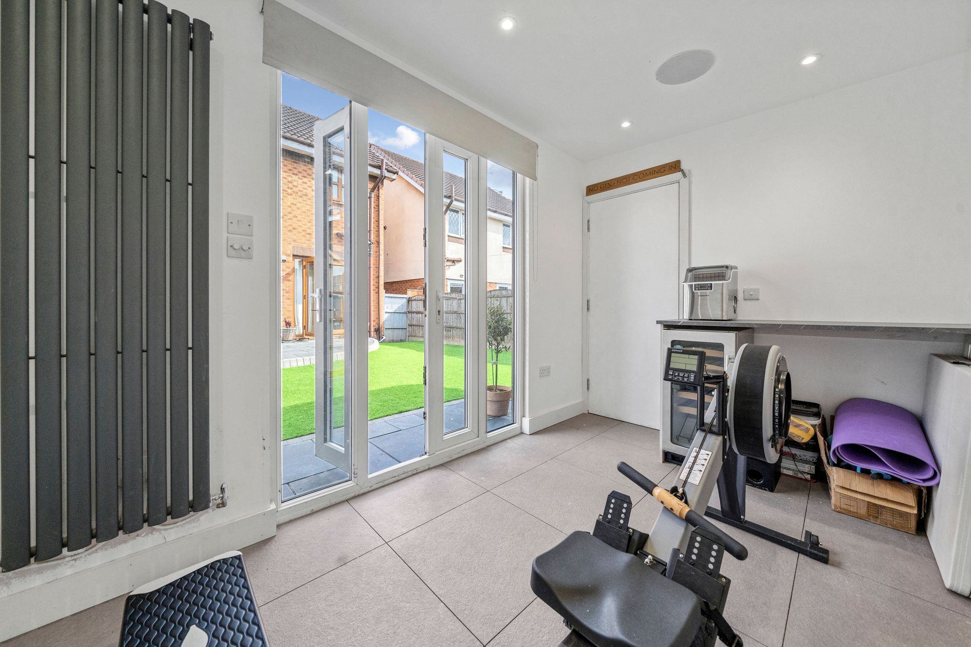 Chinnor Close, Leigh