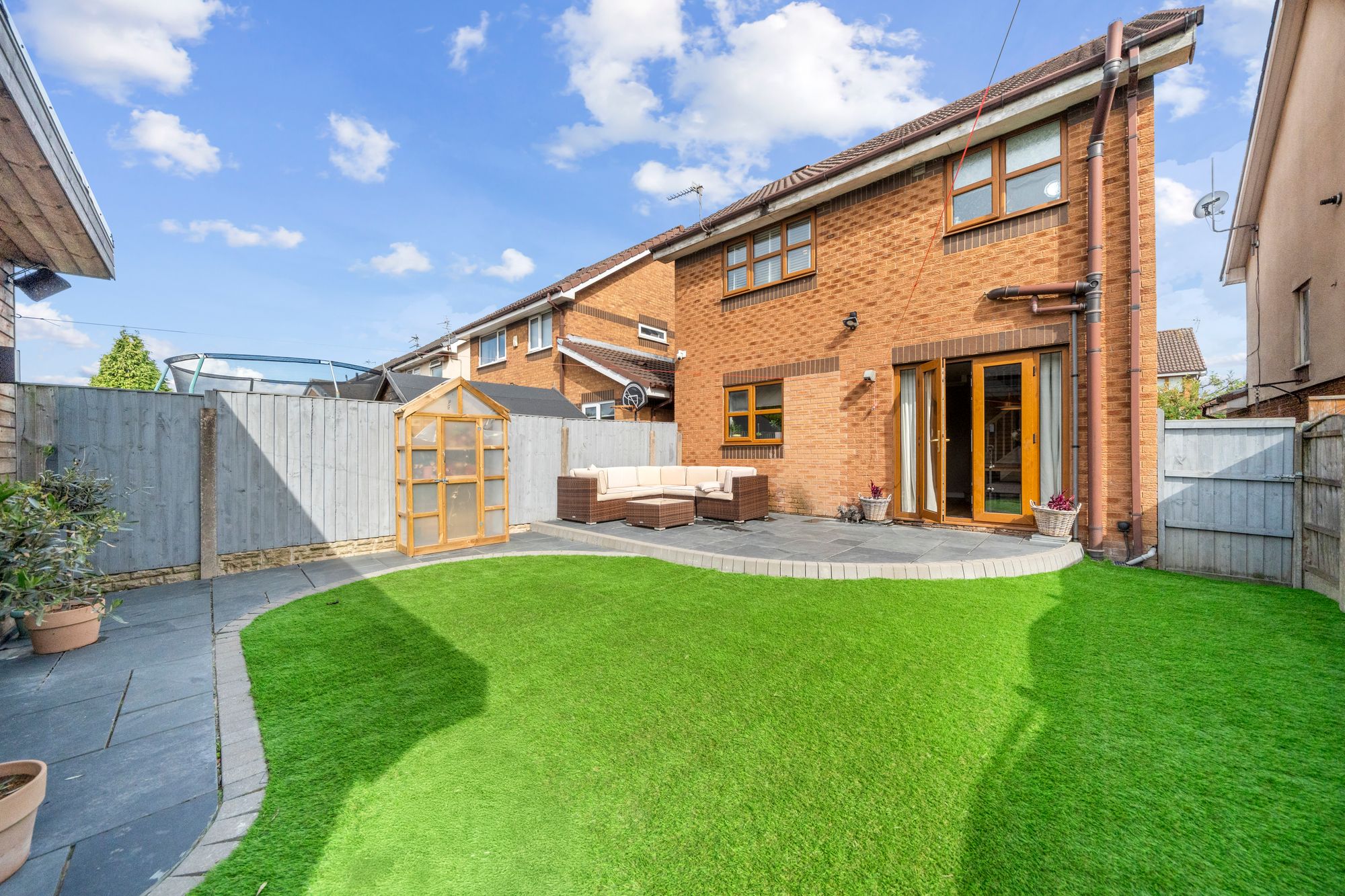 Chinnor Close, Leigh