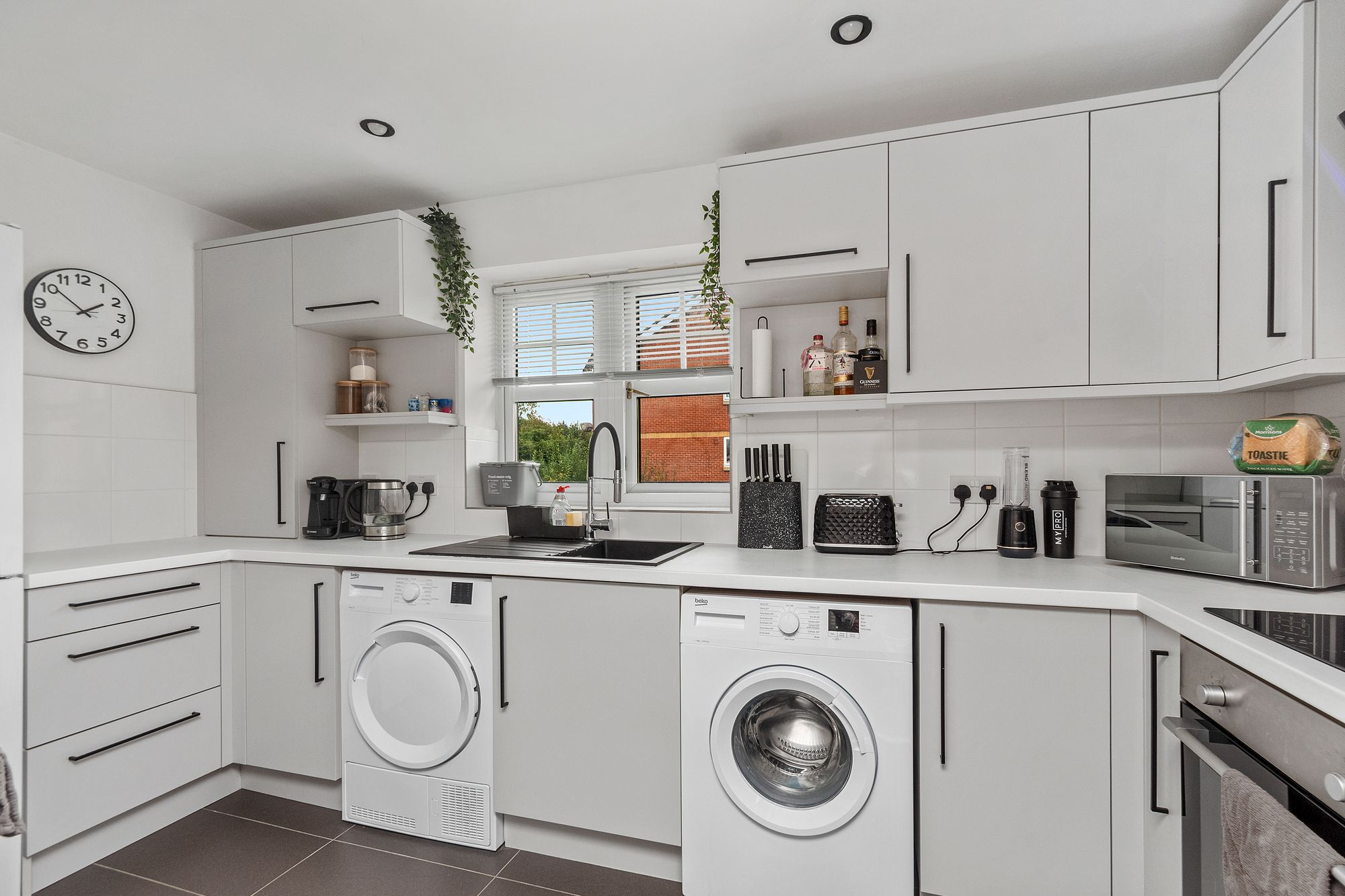 Yarn Close, St. Helens