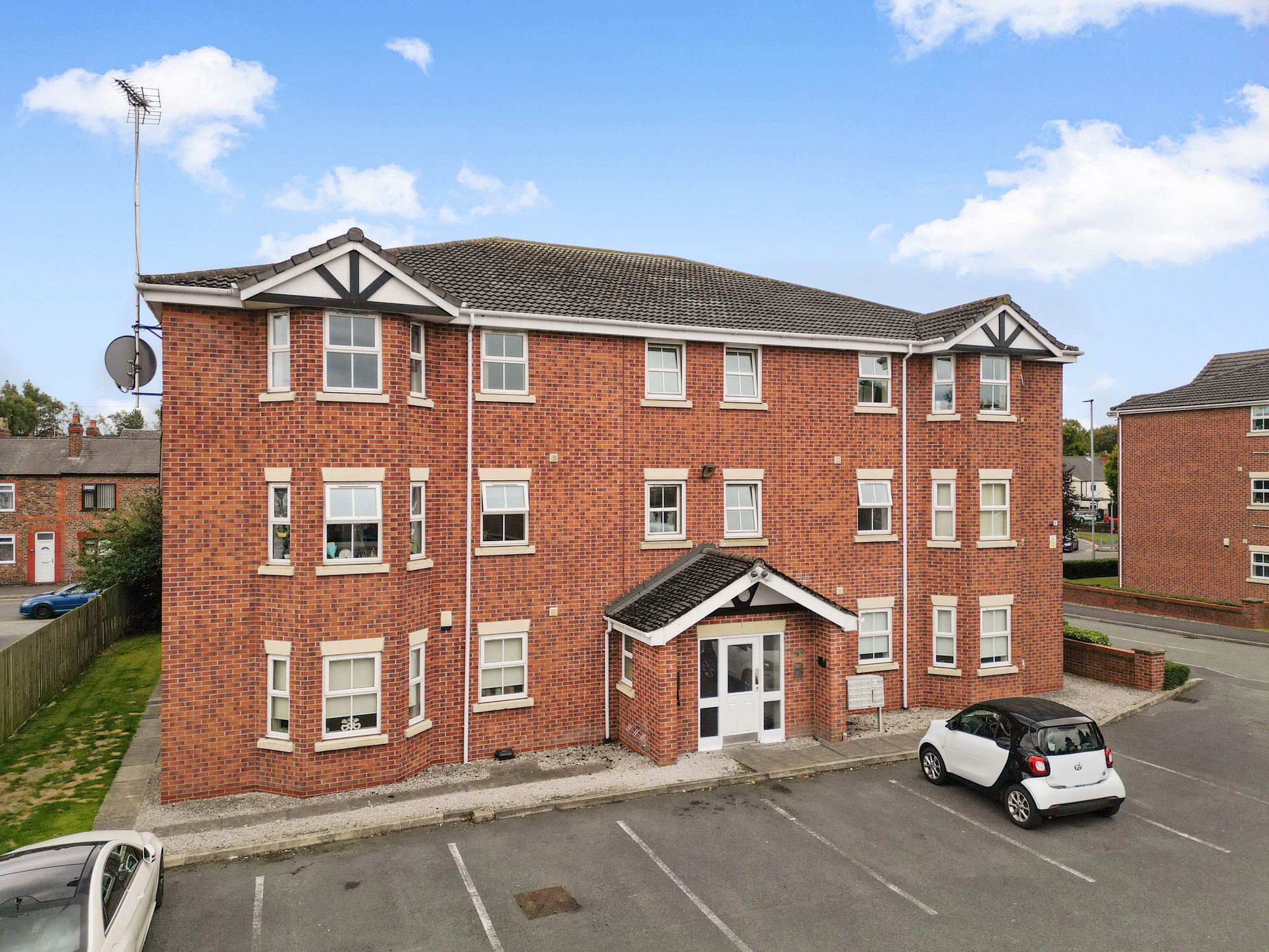 Ashfield Gardens, Warrington, WA4