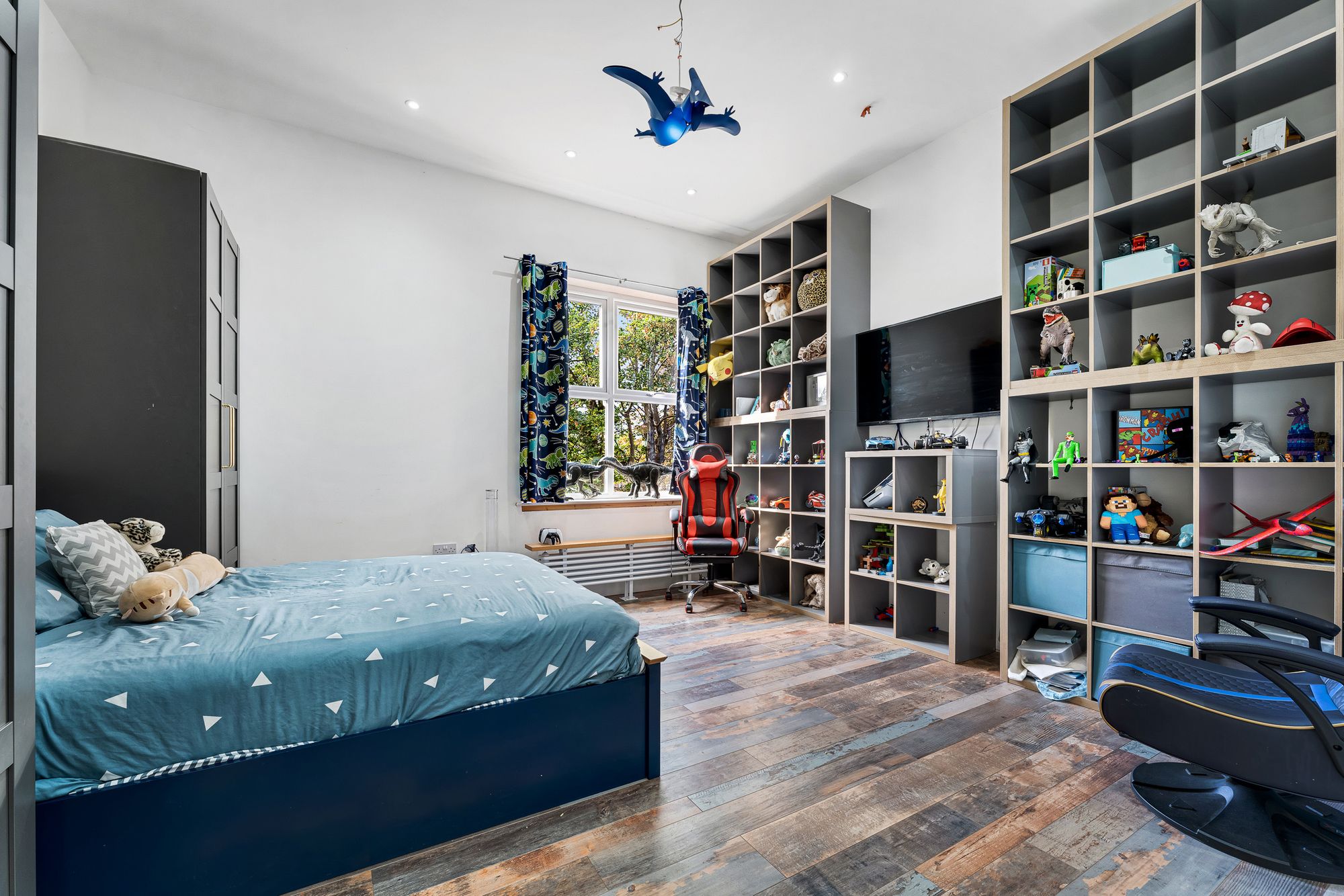 Derby Road, Widnes, WA8