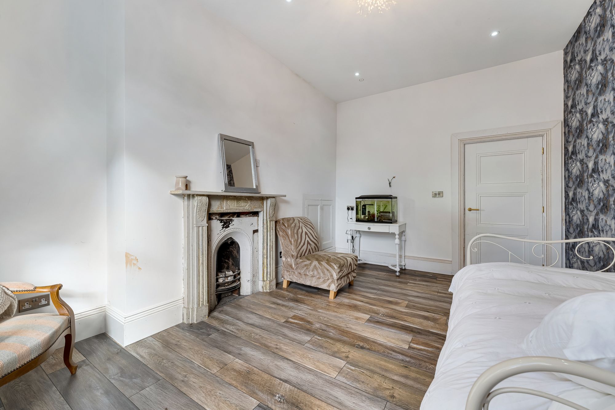 Derby Road, Widnes, WA8