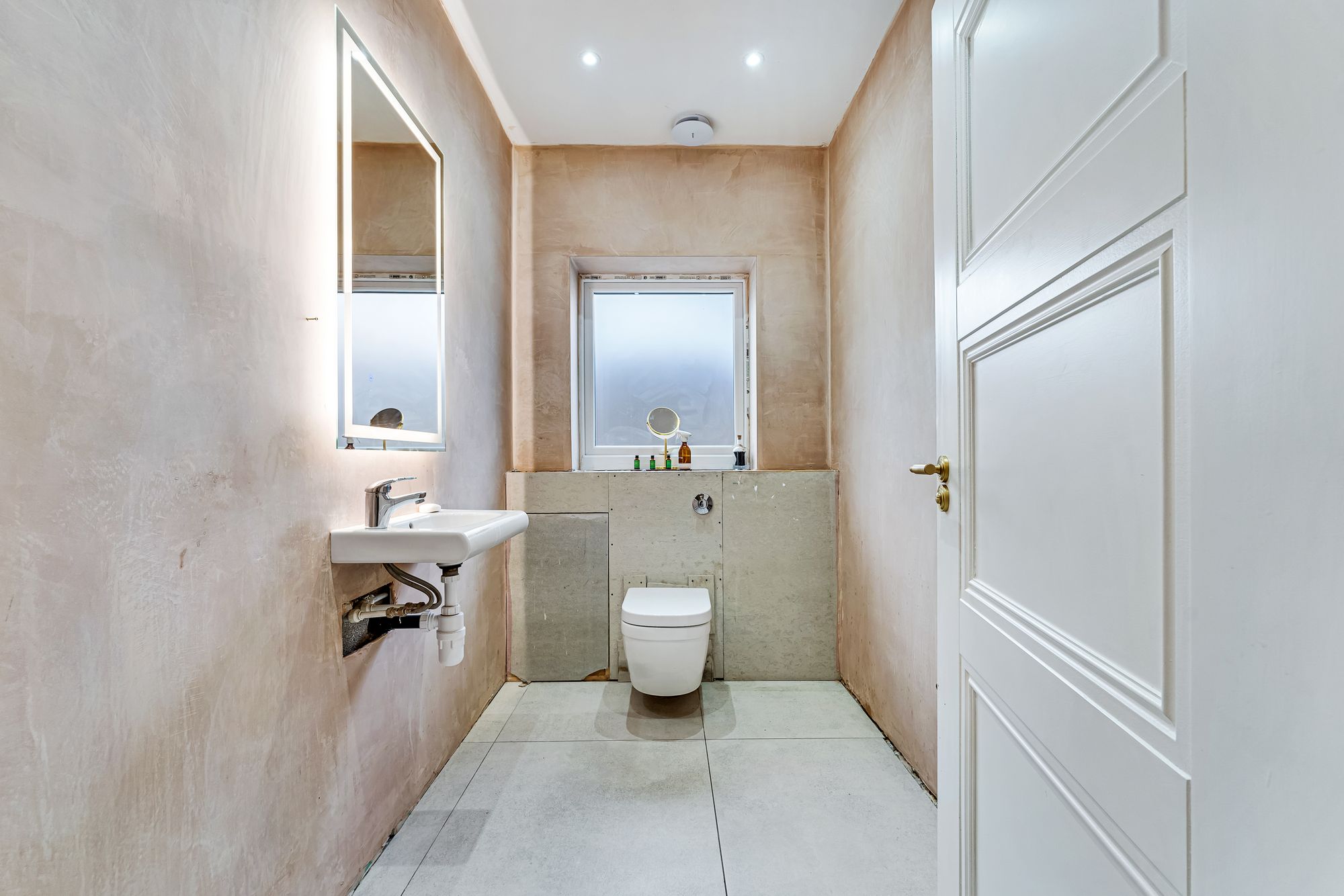 Derby Road, Widnes, WA8