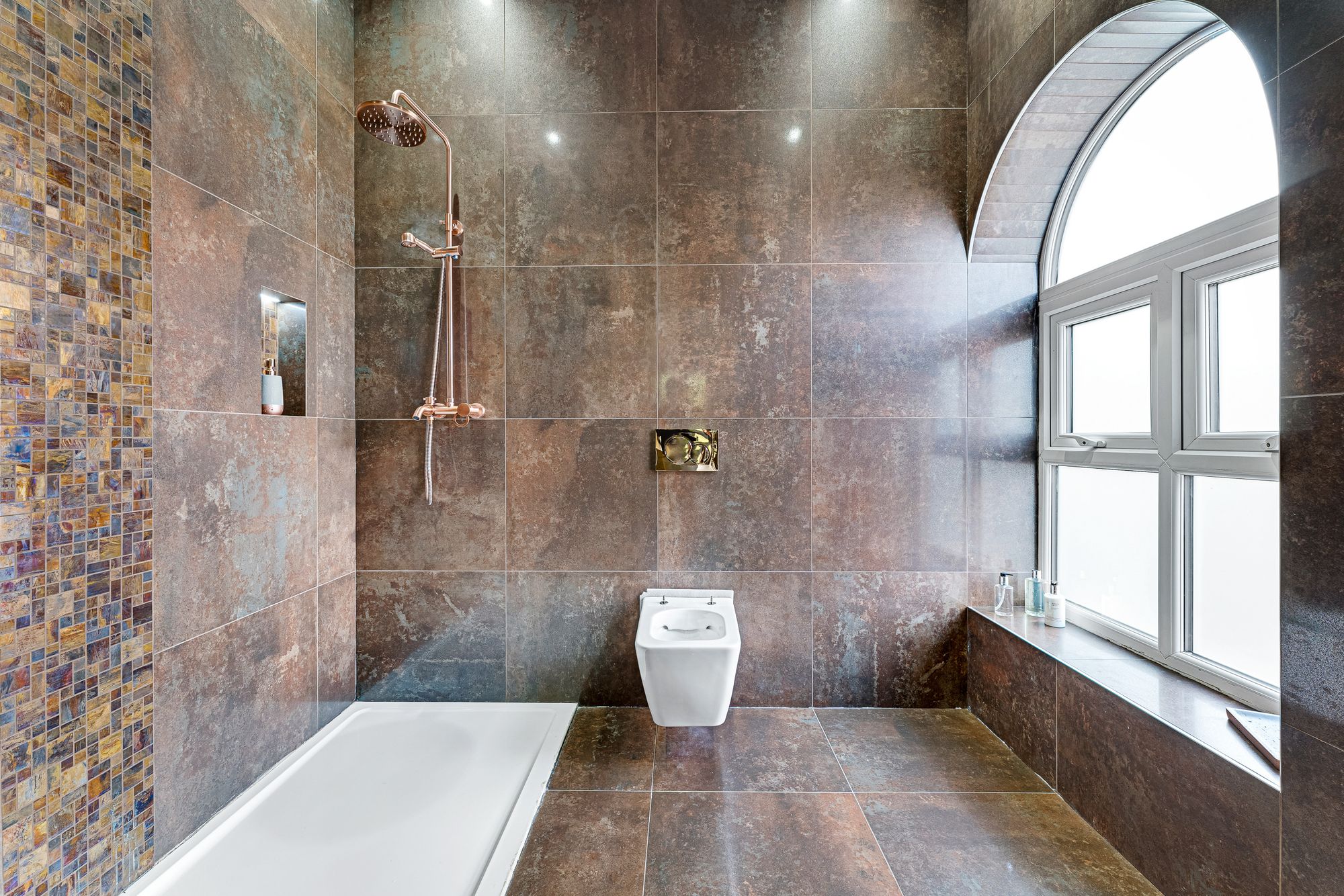 Derby Road, Widnes, WA8