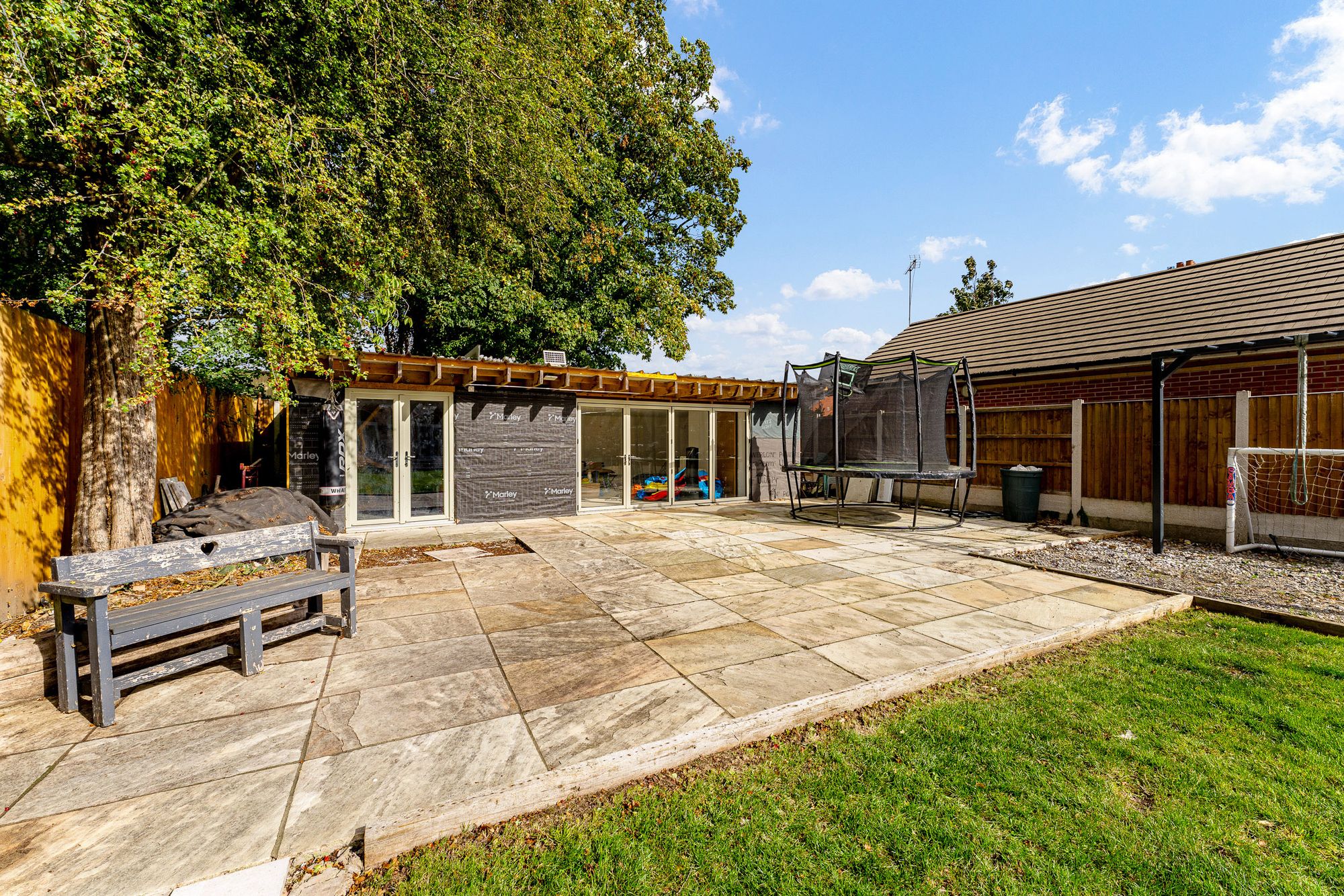 Derby Road, Widnes, WA8