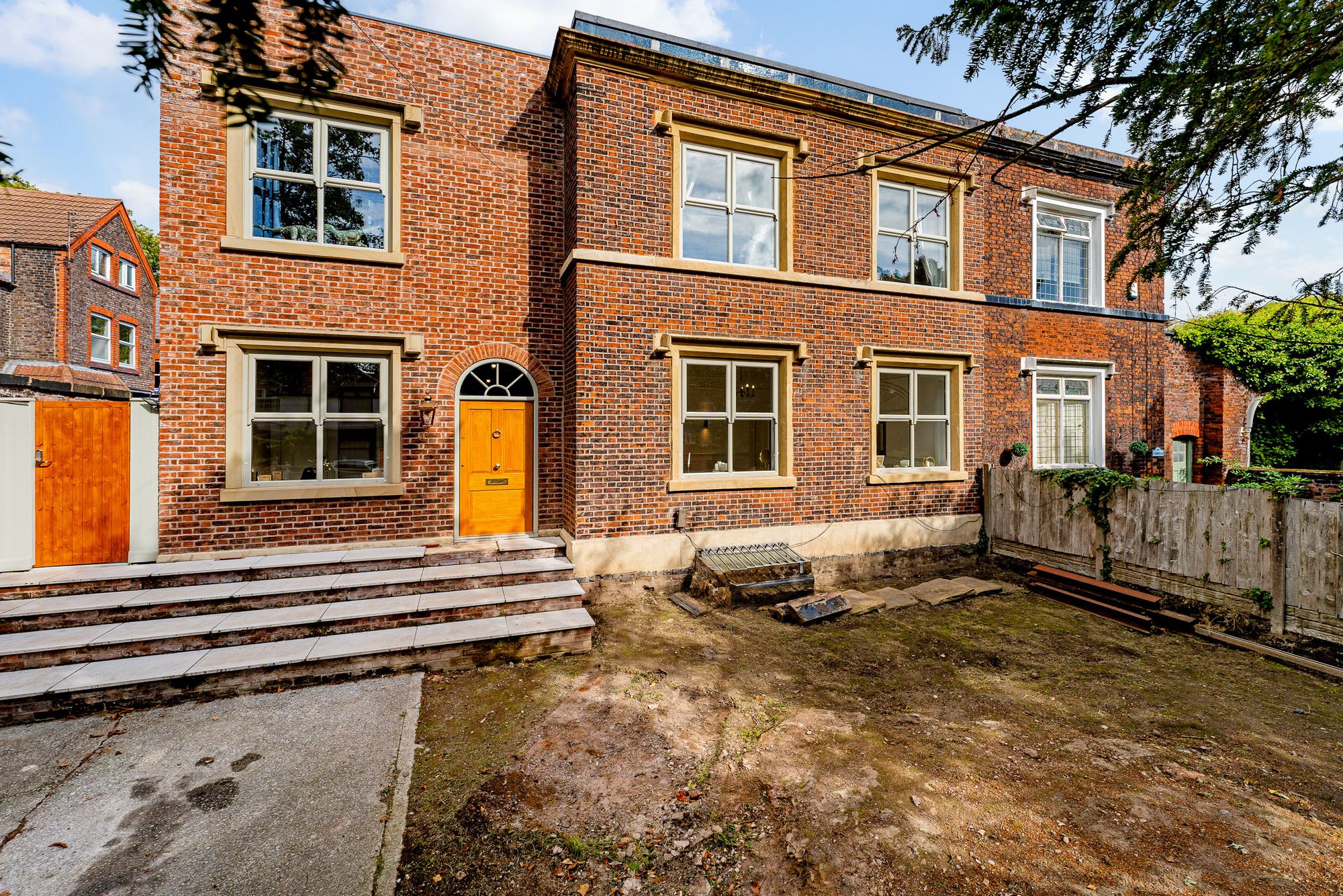 Derby Road, Widnes, WA8