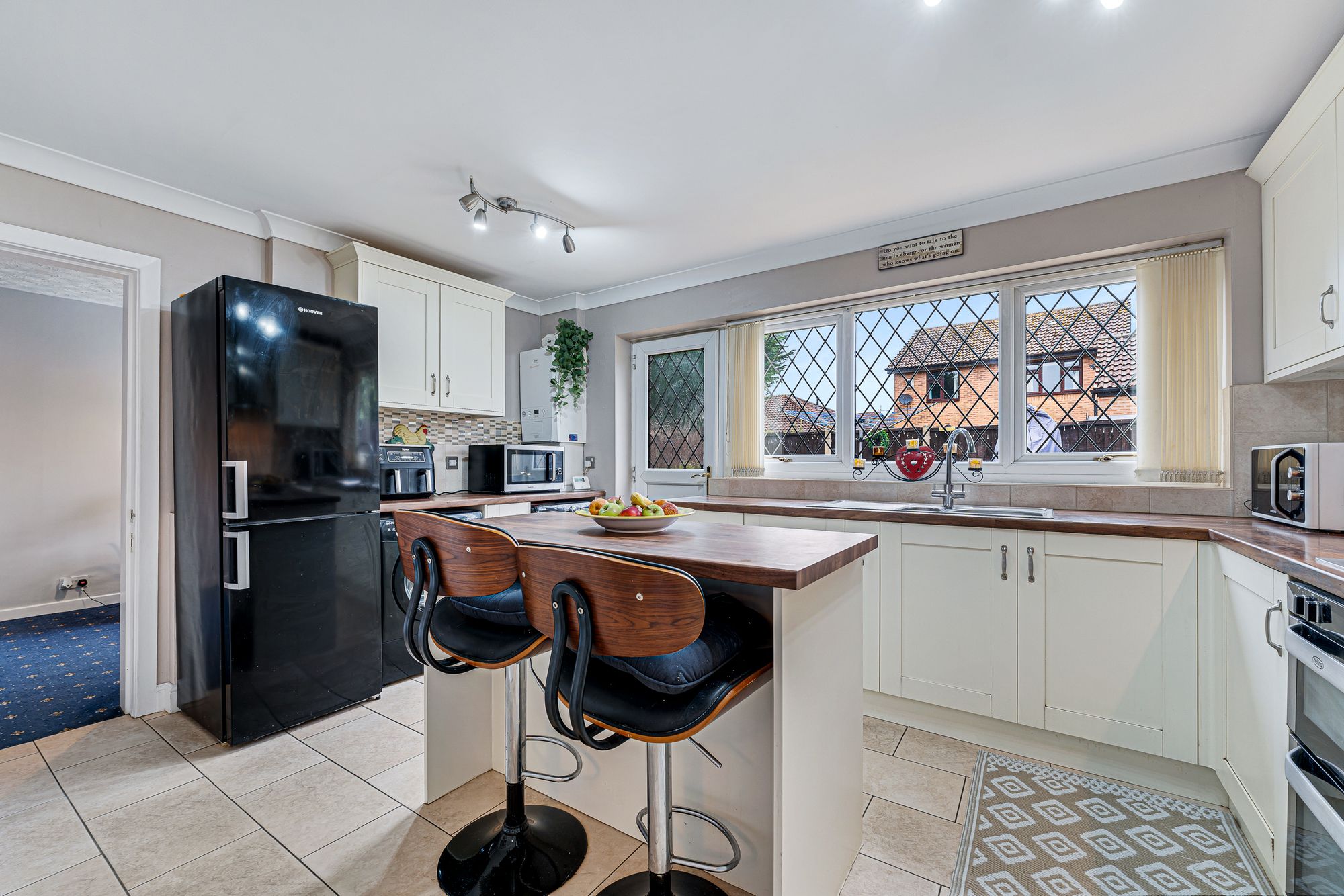 Ravenfield Drive, Widnes, WA8