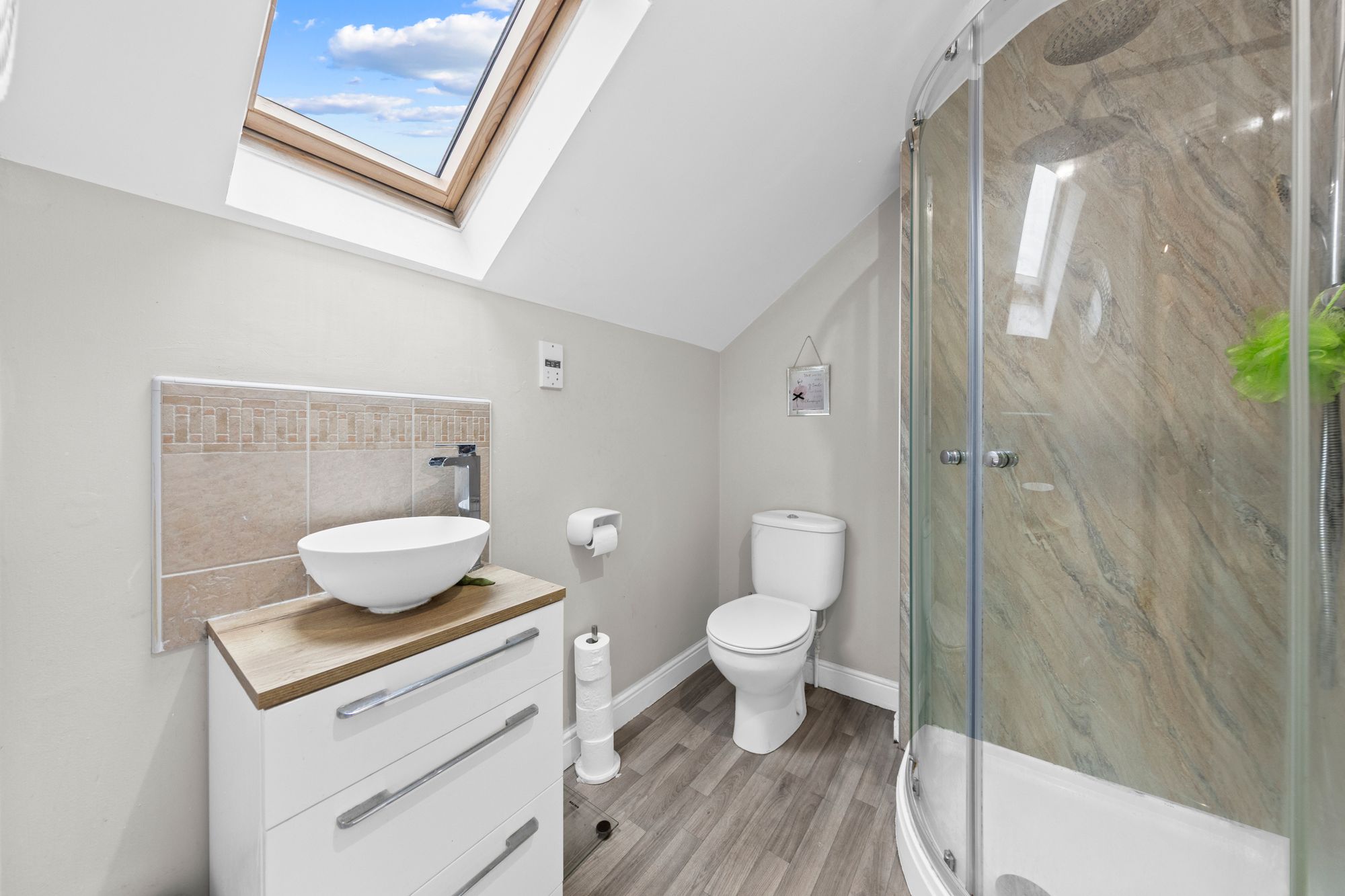 Archers Green Road, Westbrook, WA5