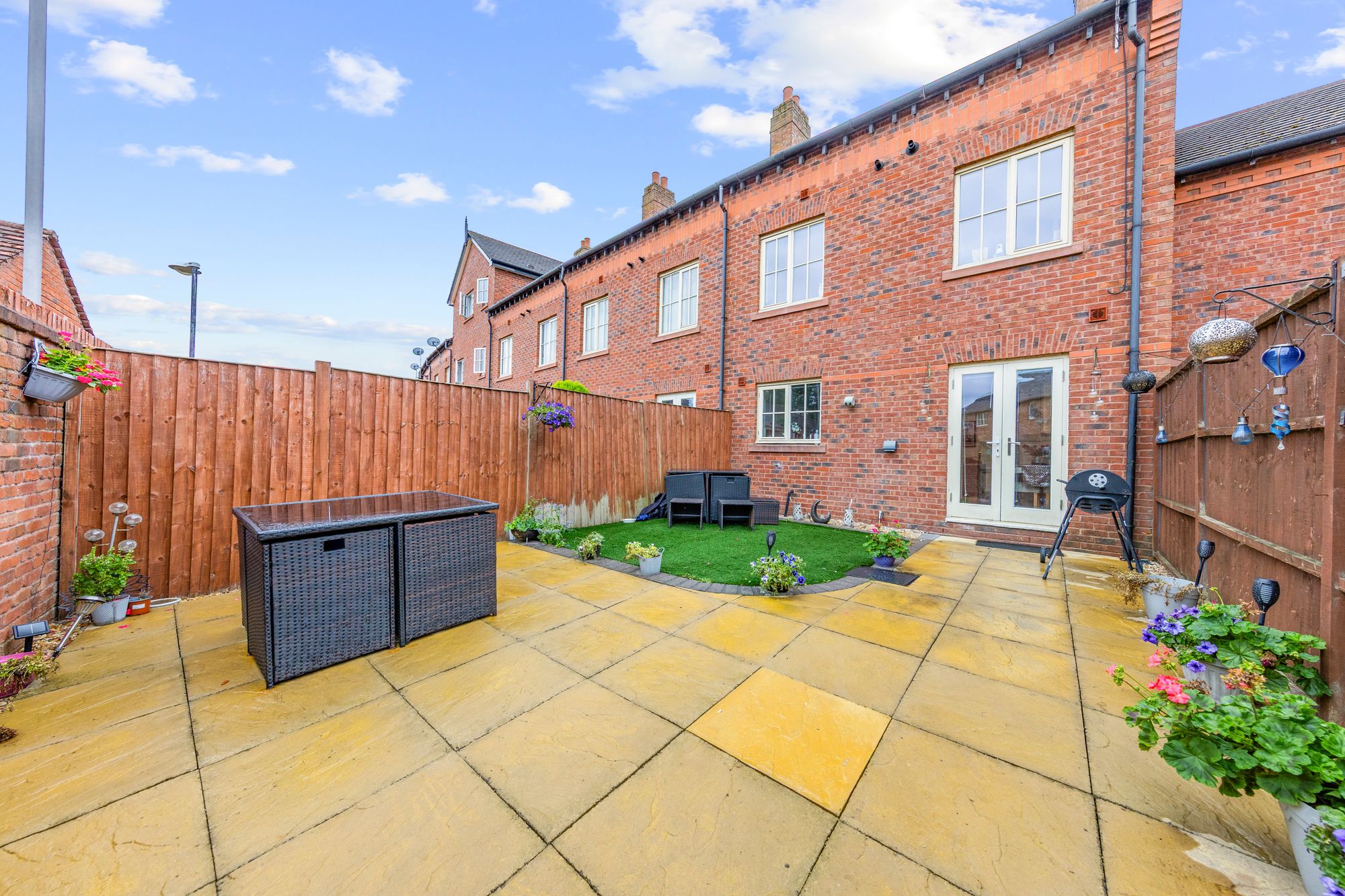 Archers Green Road, Westbrook, WA5