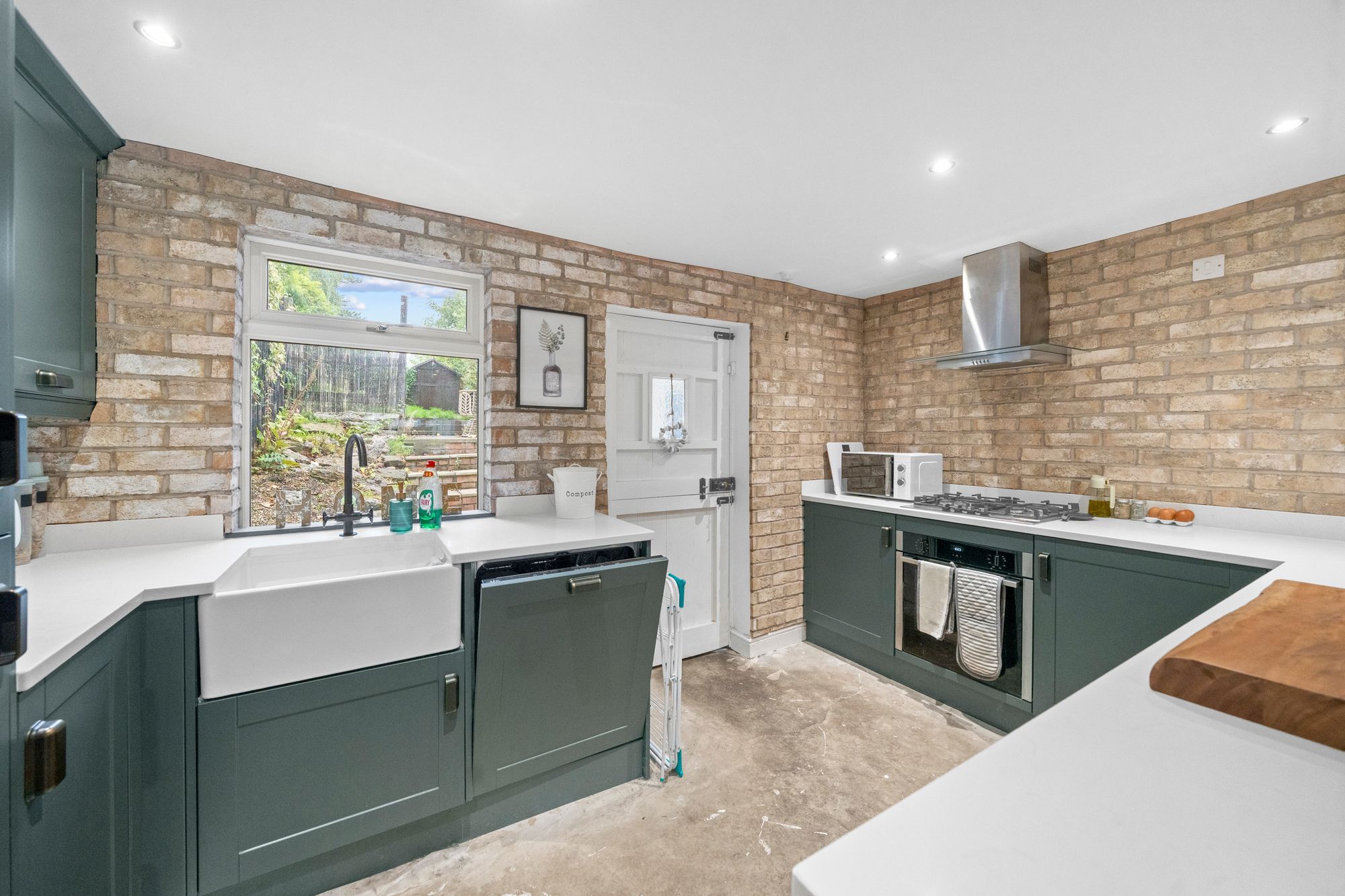 Bridge Street, Golborne, WA3