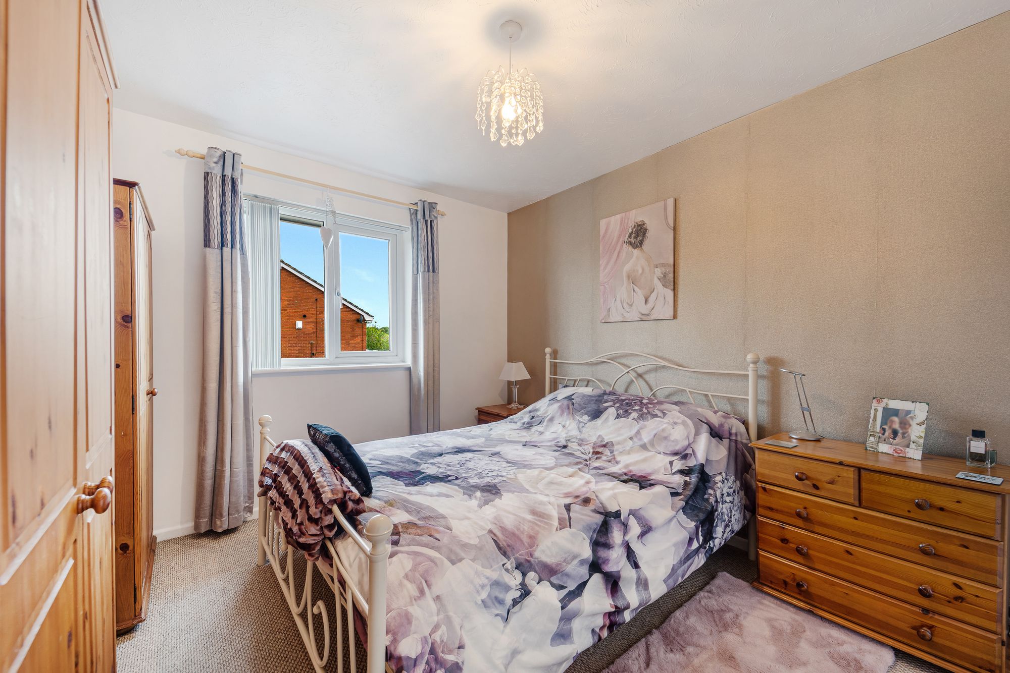 Calverley Close, Brookvale, WA7