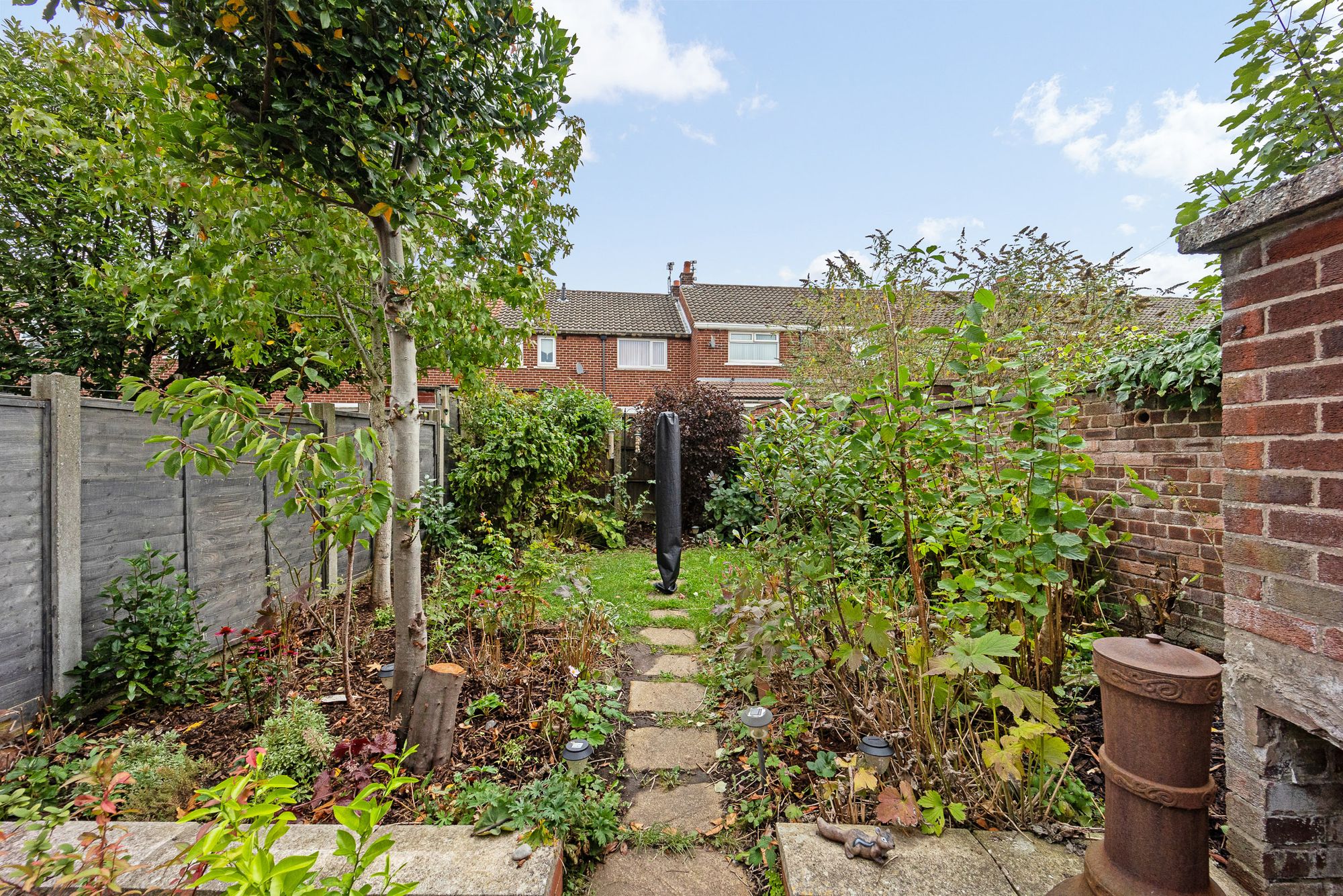 Royal Avenue, Widnes