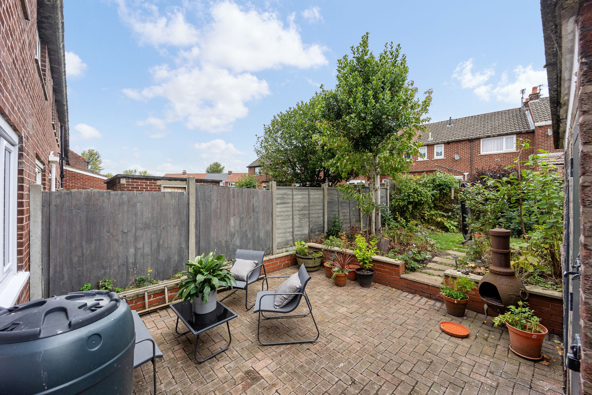 Royal Avenue, Widnes