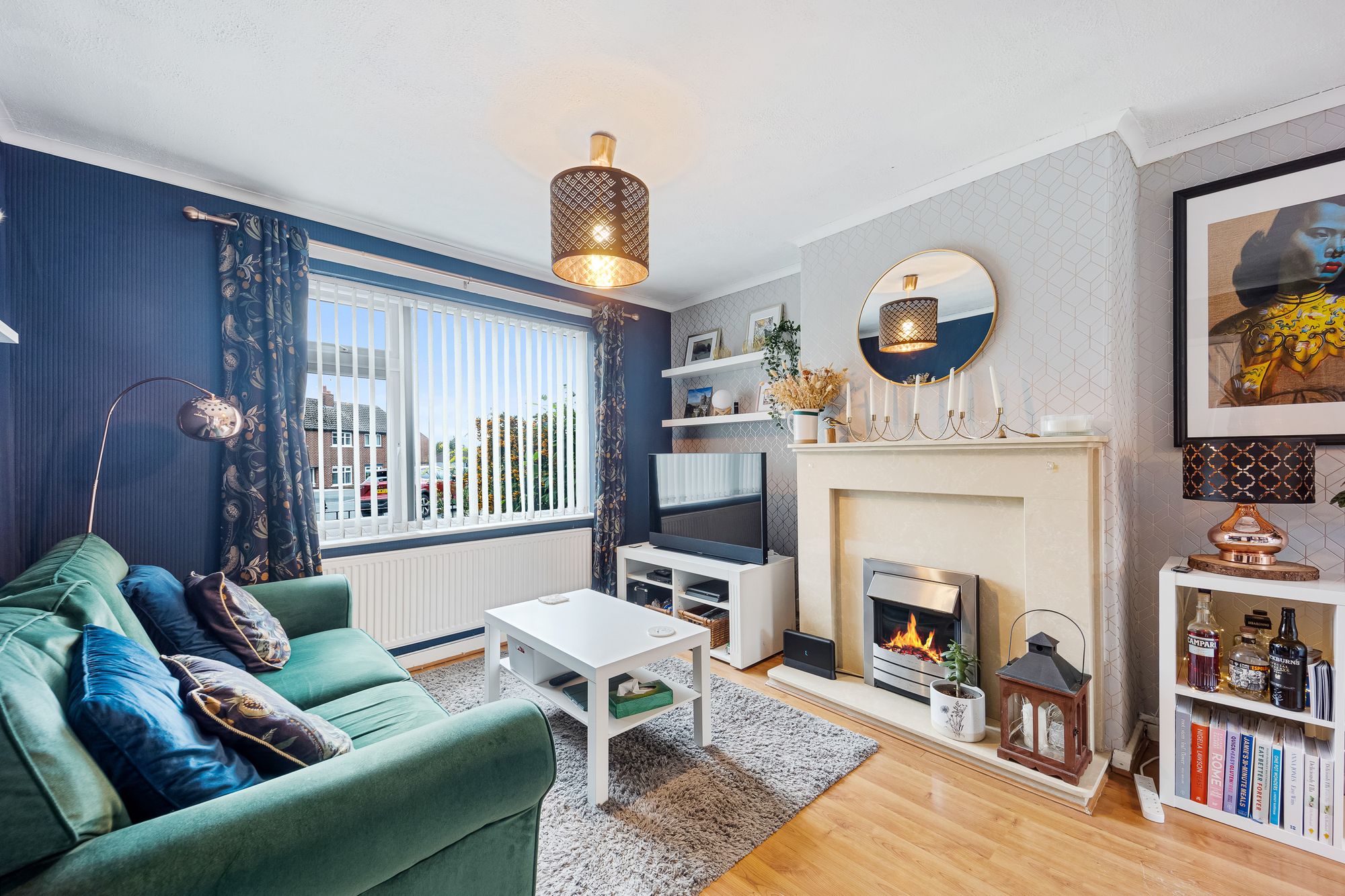 Royal Avenue, Widnes