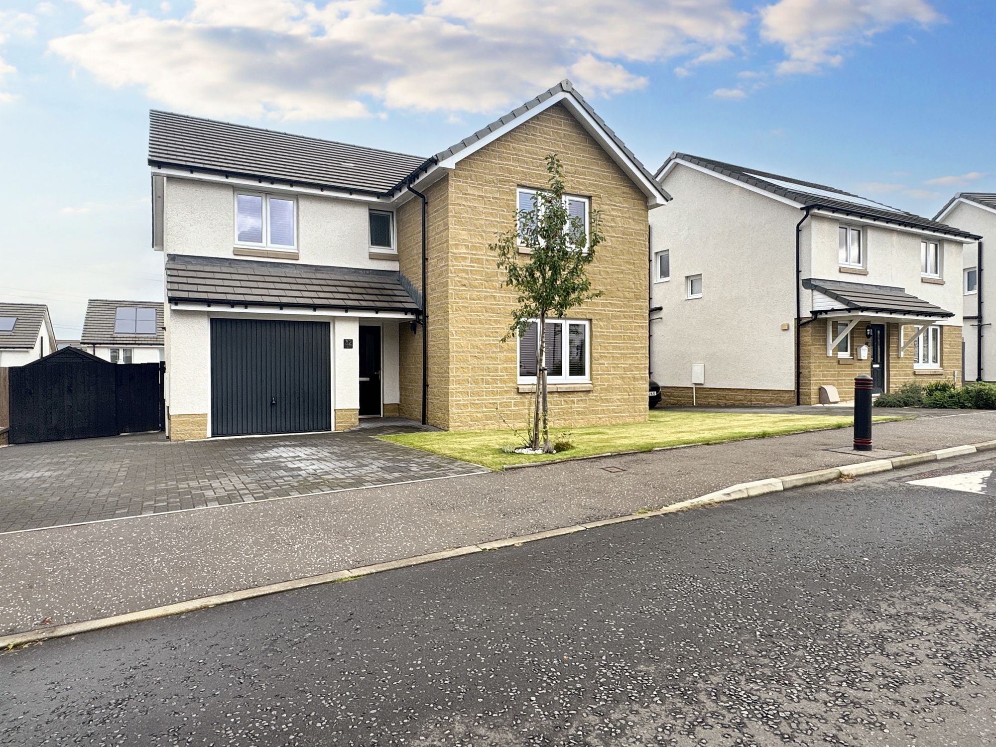 32 Lapwing Drive, Cambuslang