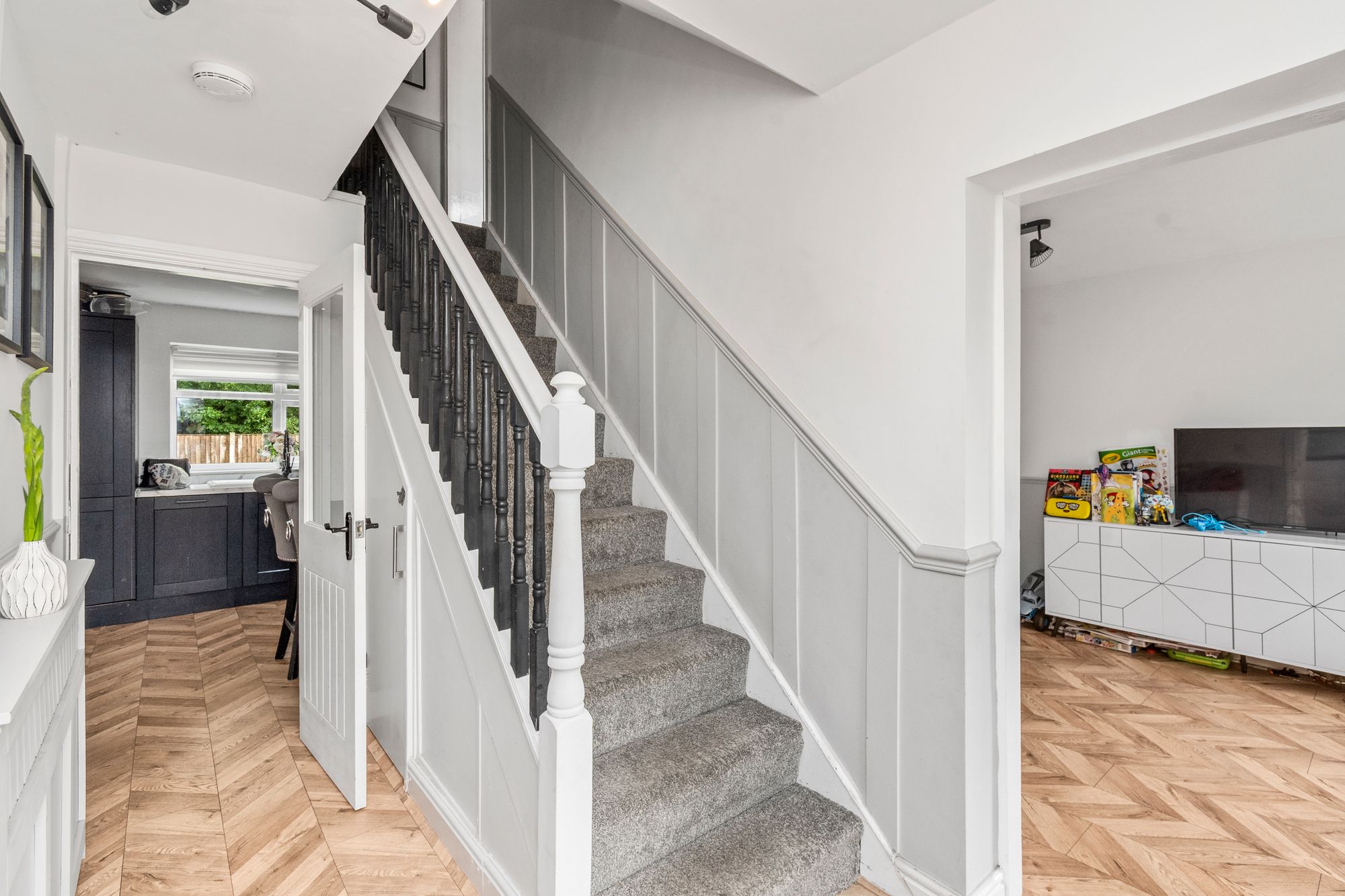 Renfrew Avenue, St. Helens, WA11