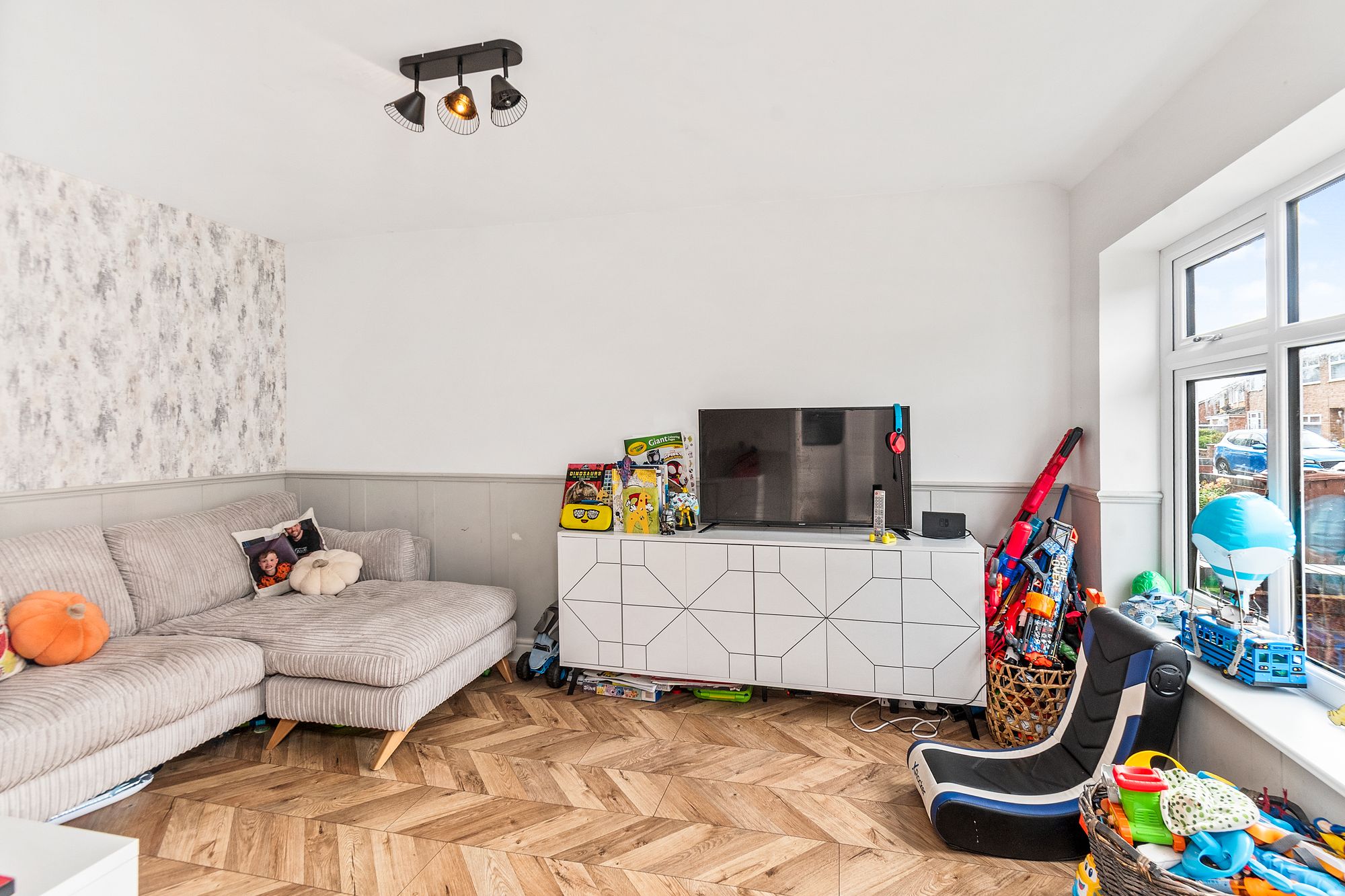 Renfrew Avenue, St. Helens, WA11