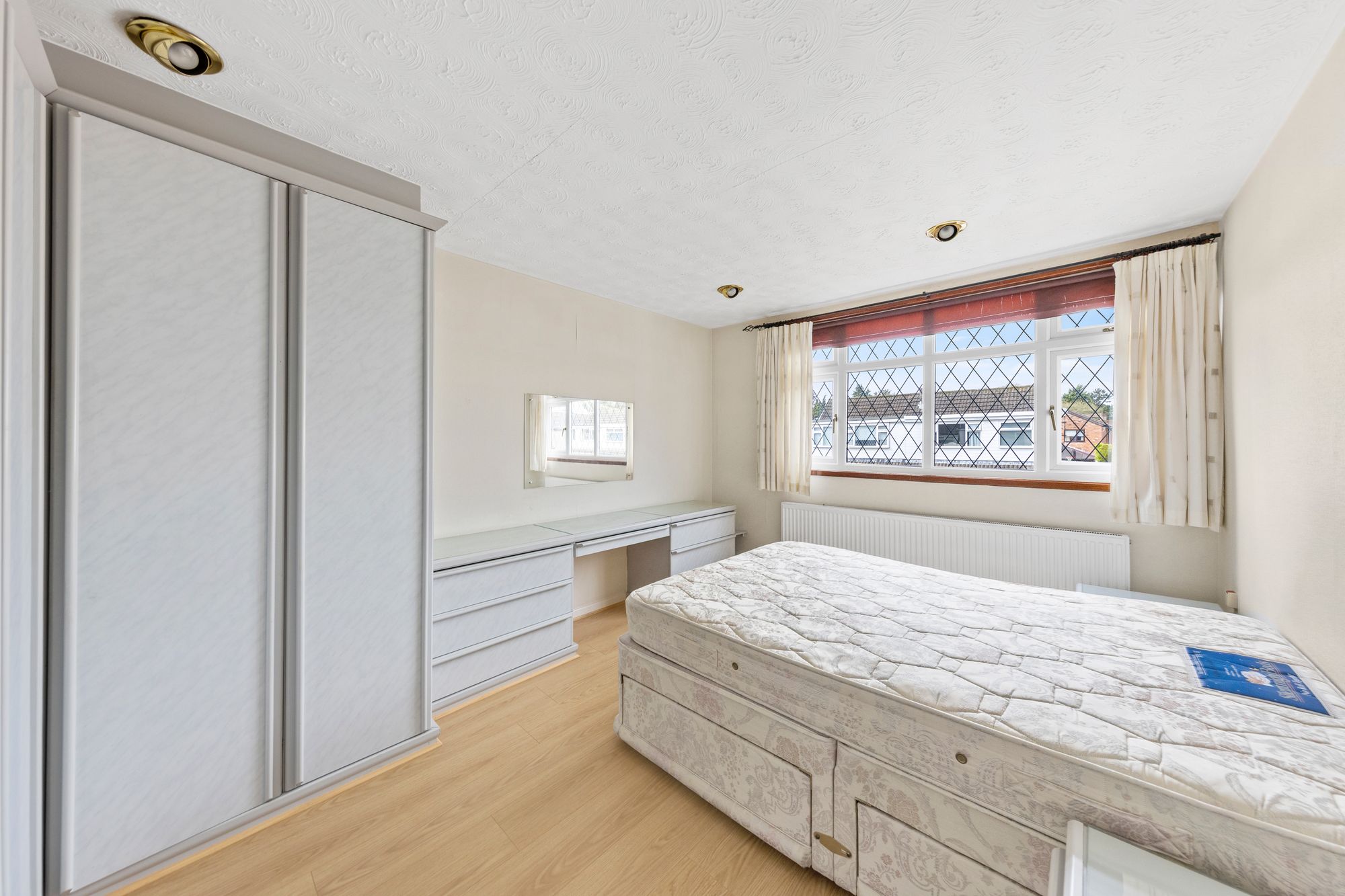 Linden Close, Woolston, WA1