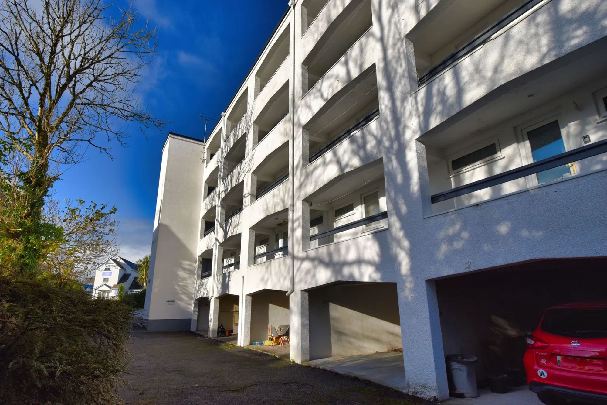 Captains Walk, Saundersfoot, SA69