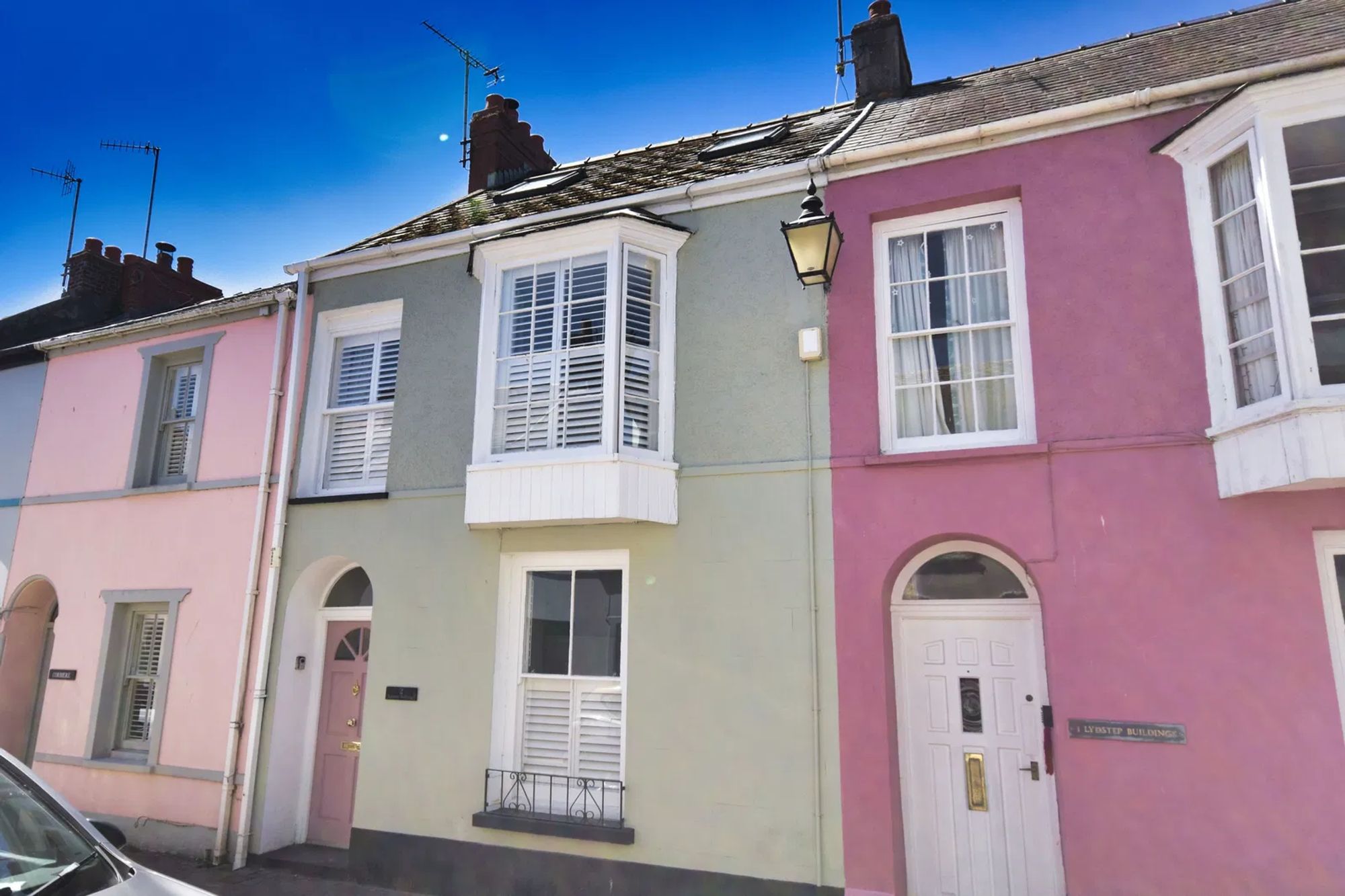 Lower Frog Street, Tenby, SA70