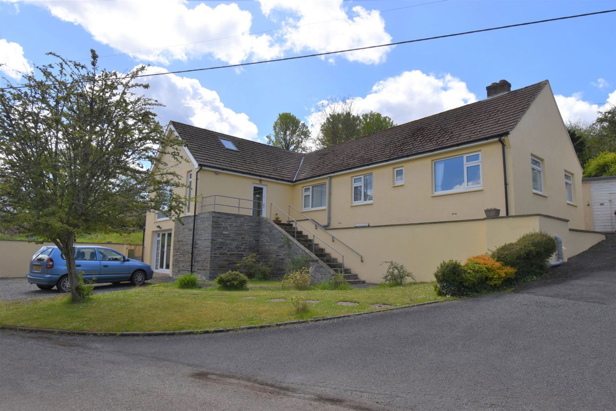 Trefloyne Lane, Penally, SA70